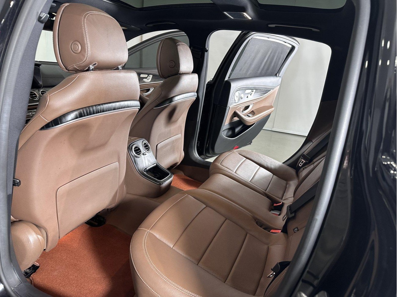 Mercedes-Benz E 300 L 2023