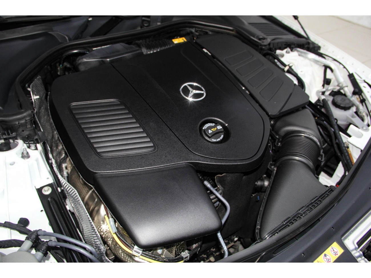 Mercedes-Benz C 260 L 2024
