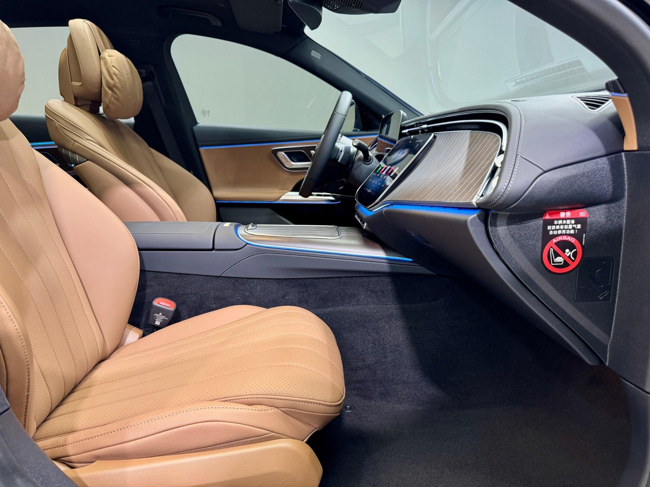 Mercedes-Benz E 300 L 2025