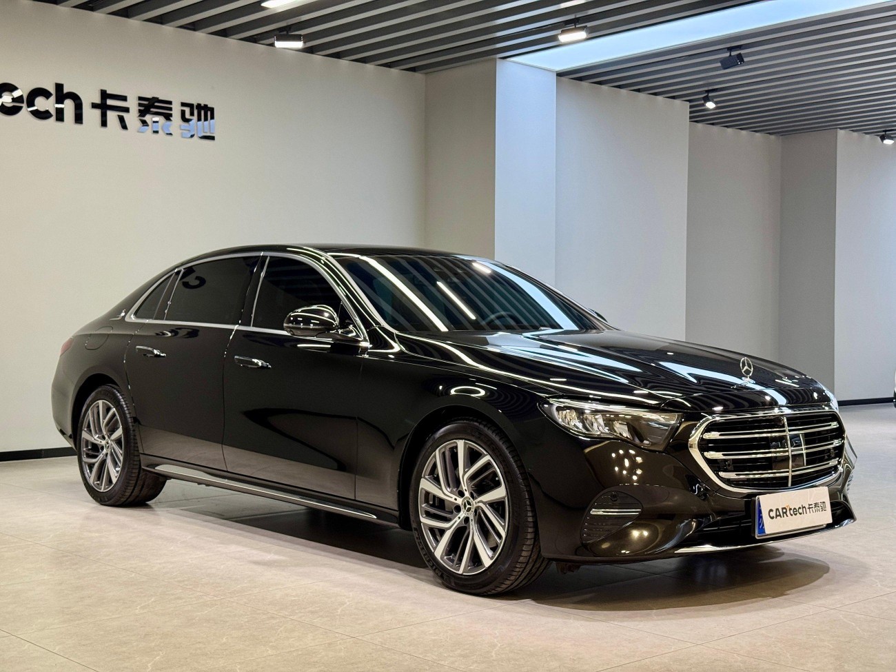 Mercedes-Benz E 300 L 2025