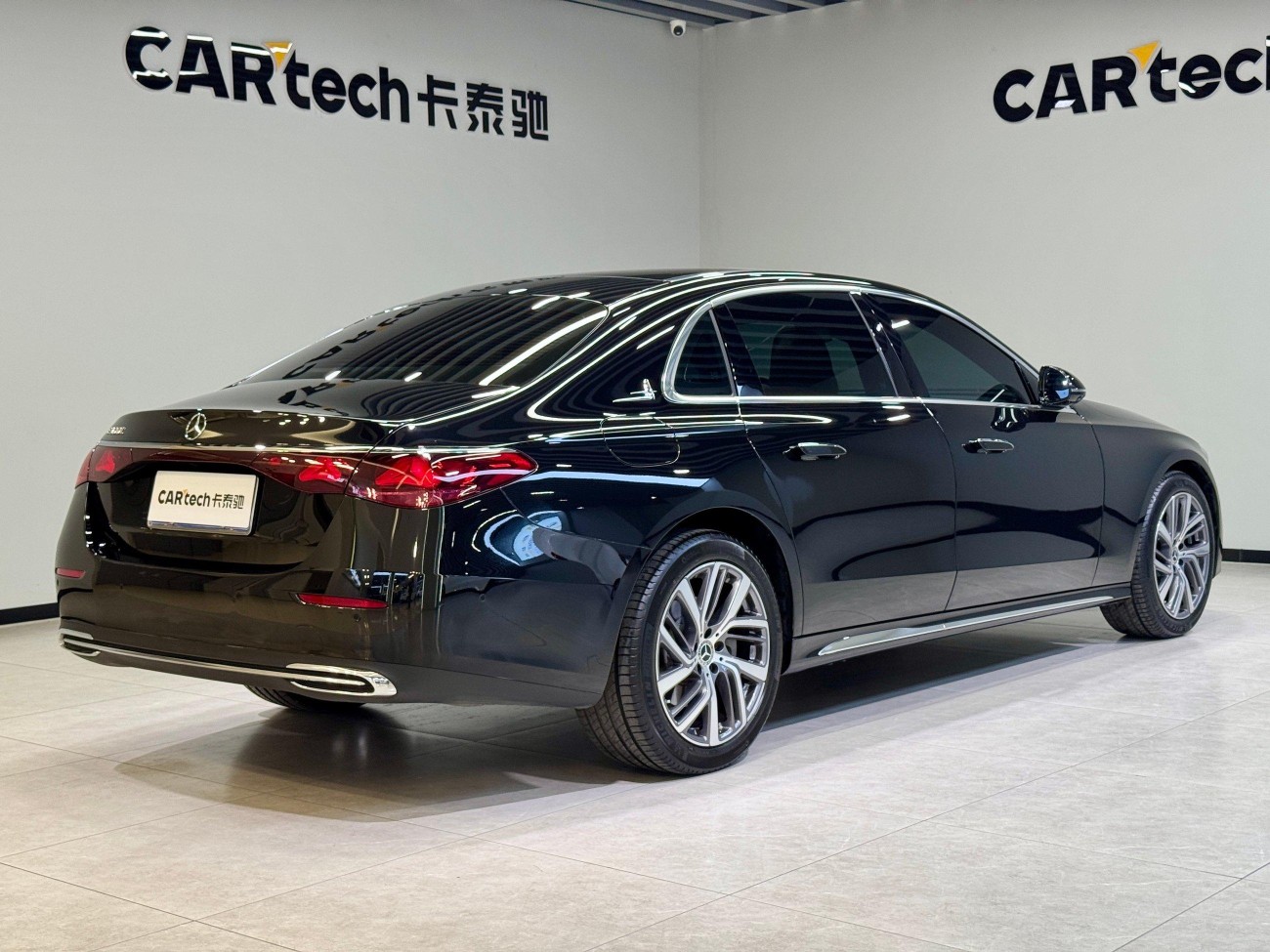 Mercedes-Benz E 300 L 2025