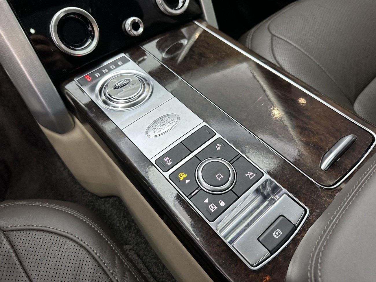 Land Rover Range Rover 2020