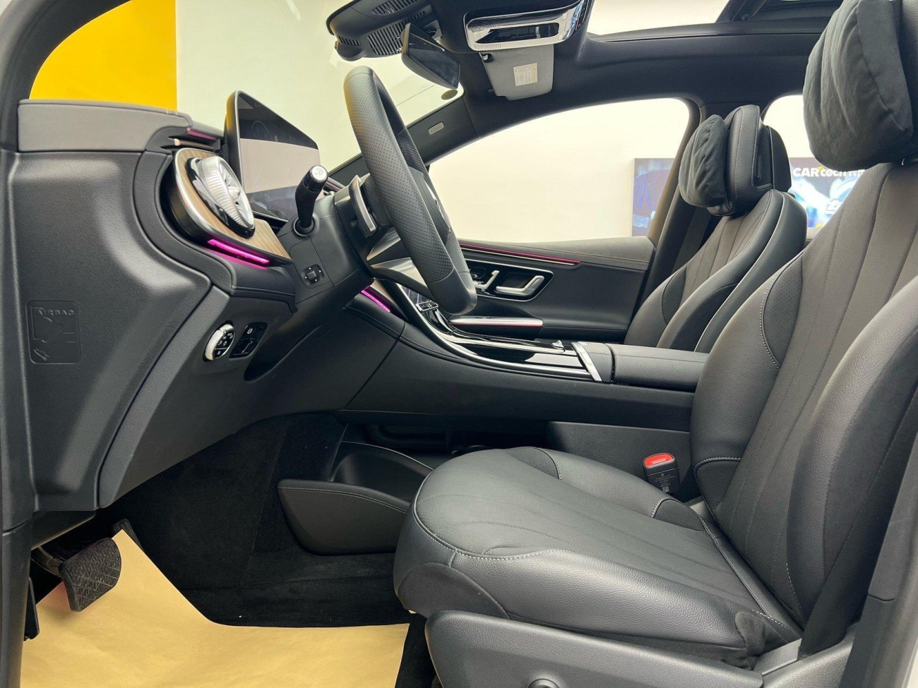 Mercedes-Benz EQE 2024