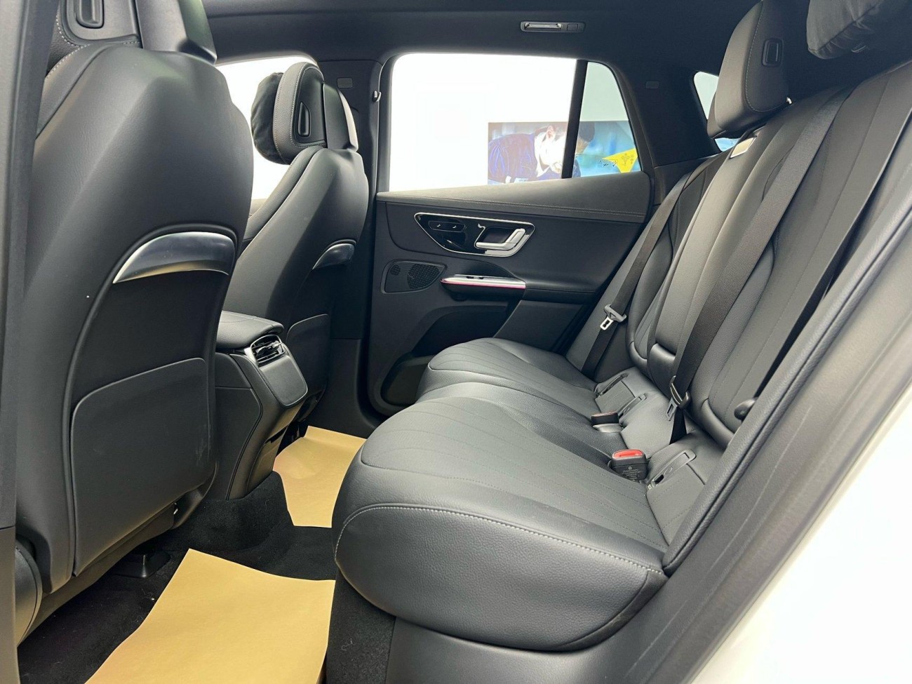 Mercedes-Benz EQE 2024