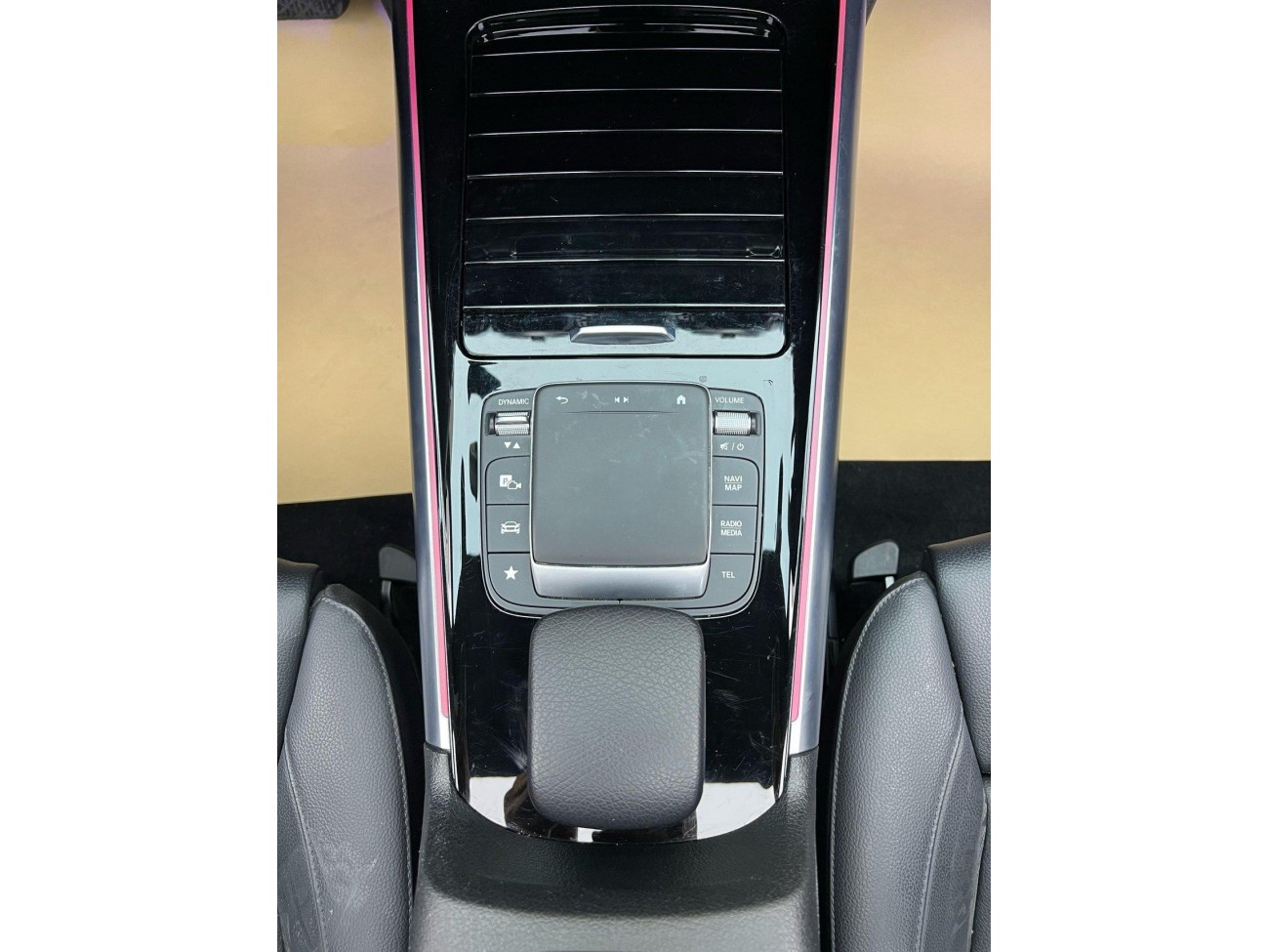 Mercedes-Benz GLA 200 2022