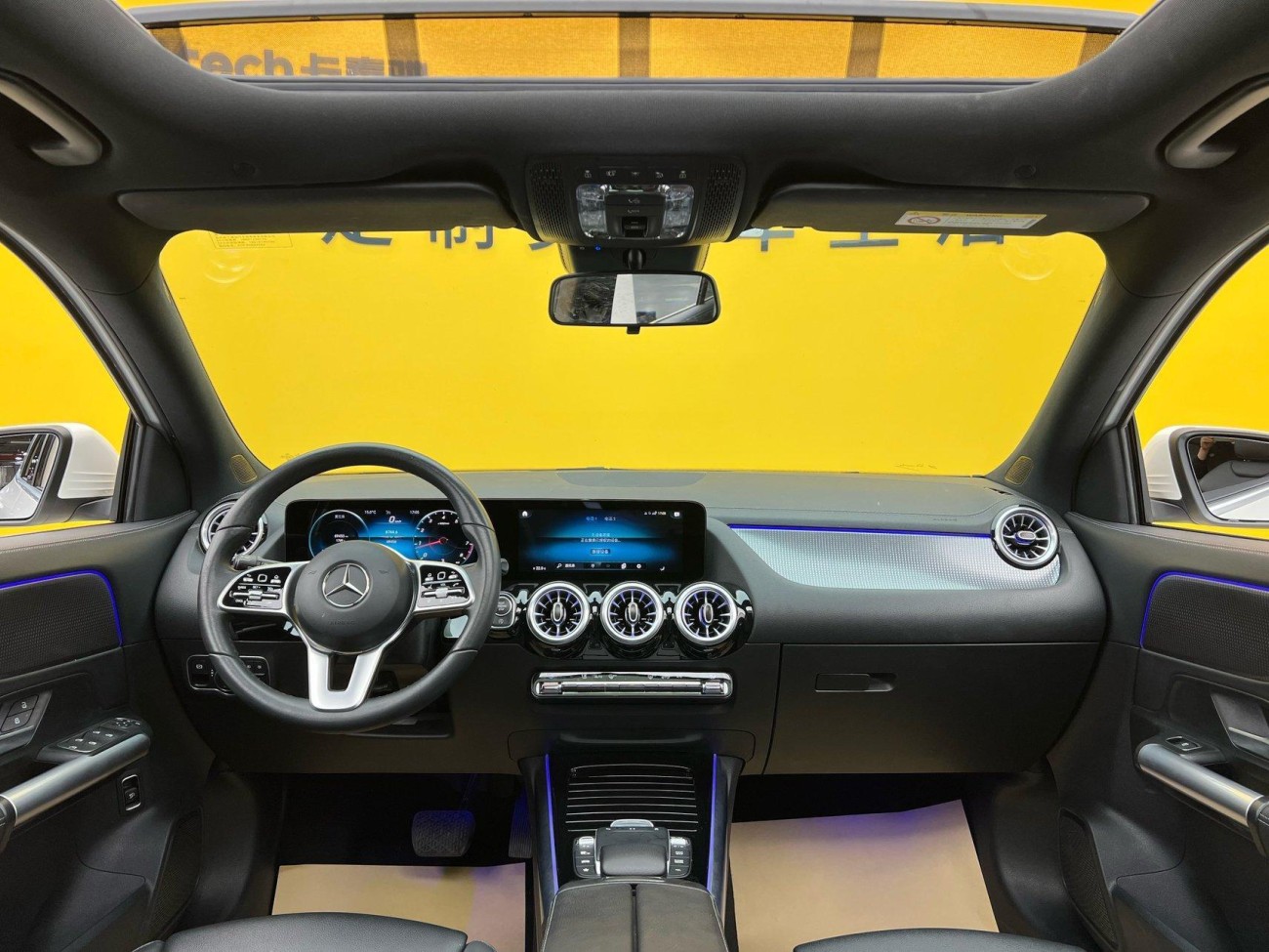 Mercedes-Benz GLA 200 2022