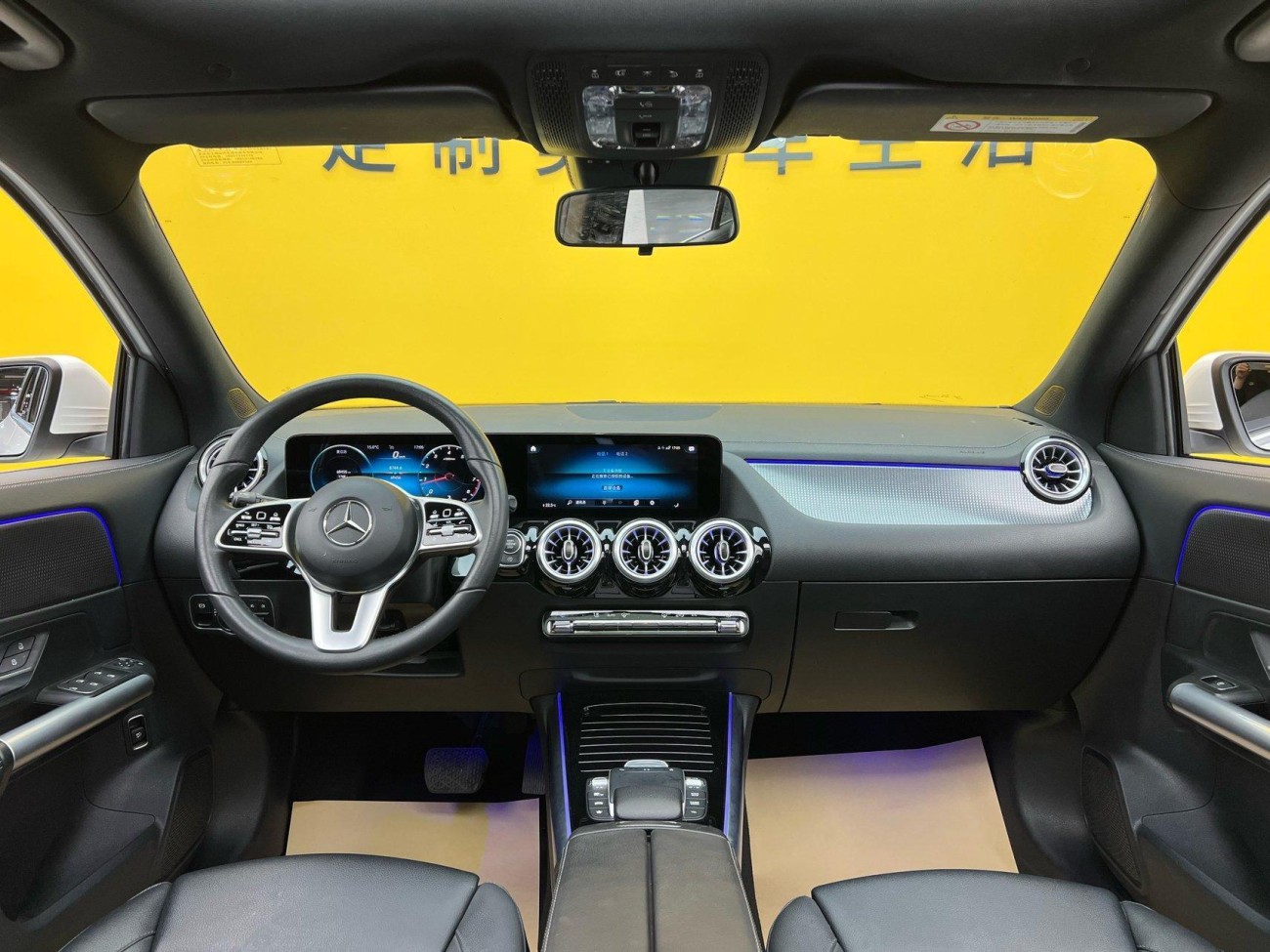 Mercedes-Benz GLA 200 2022