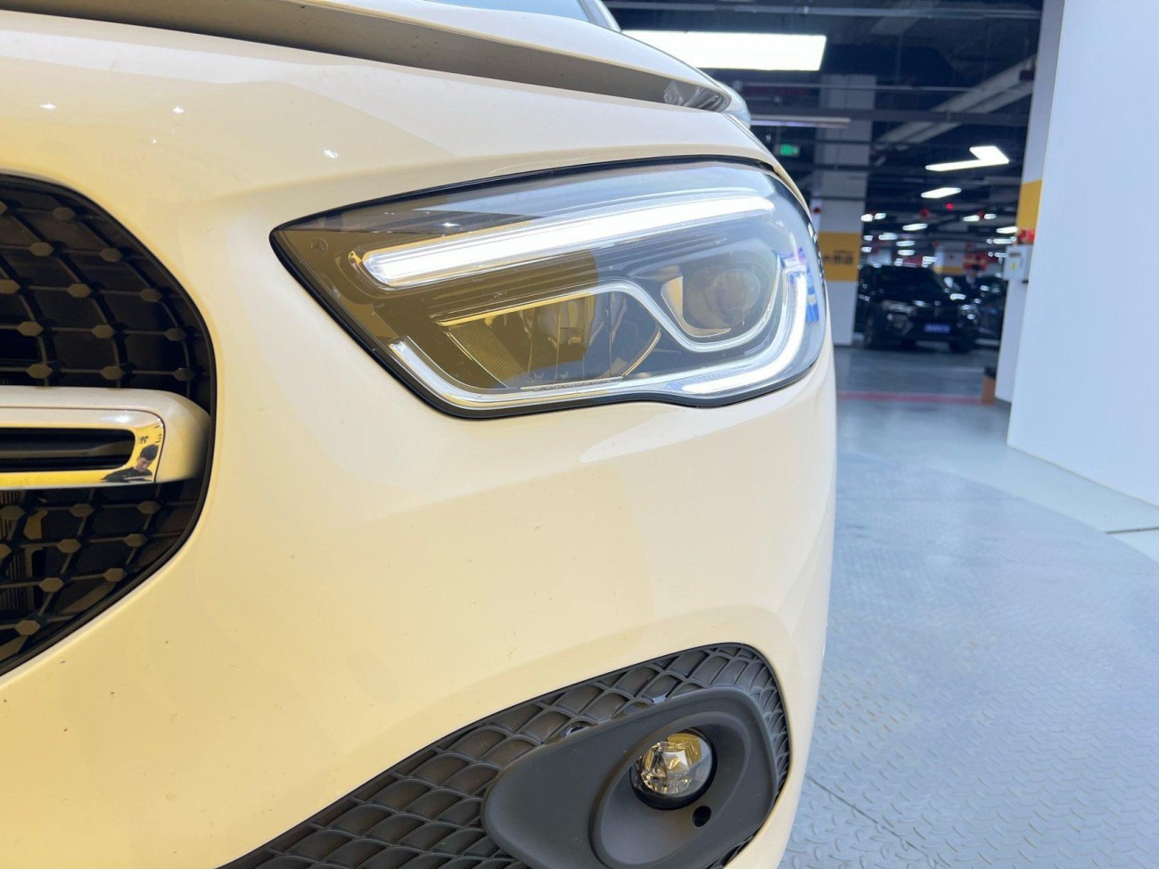 Mercedes-Benz GLA 200 2022