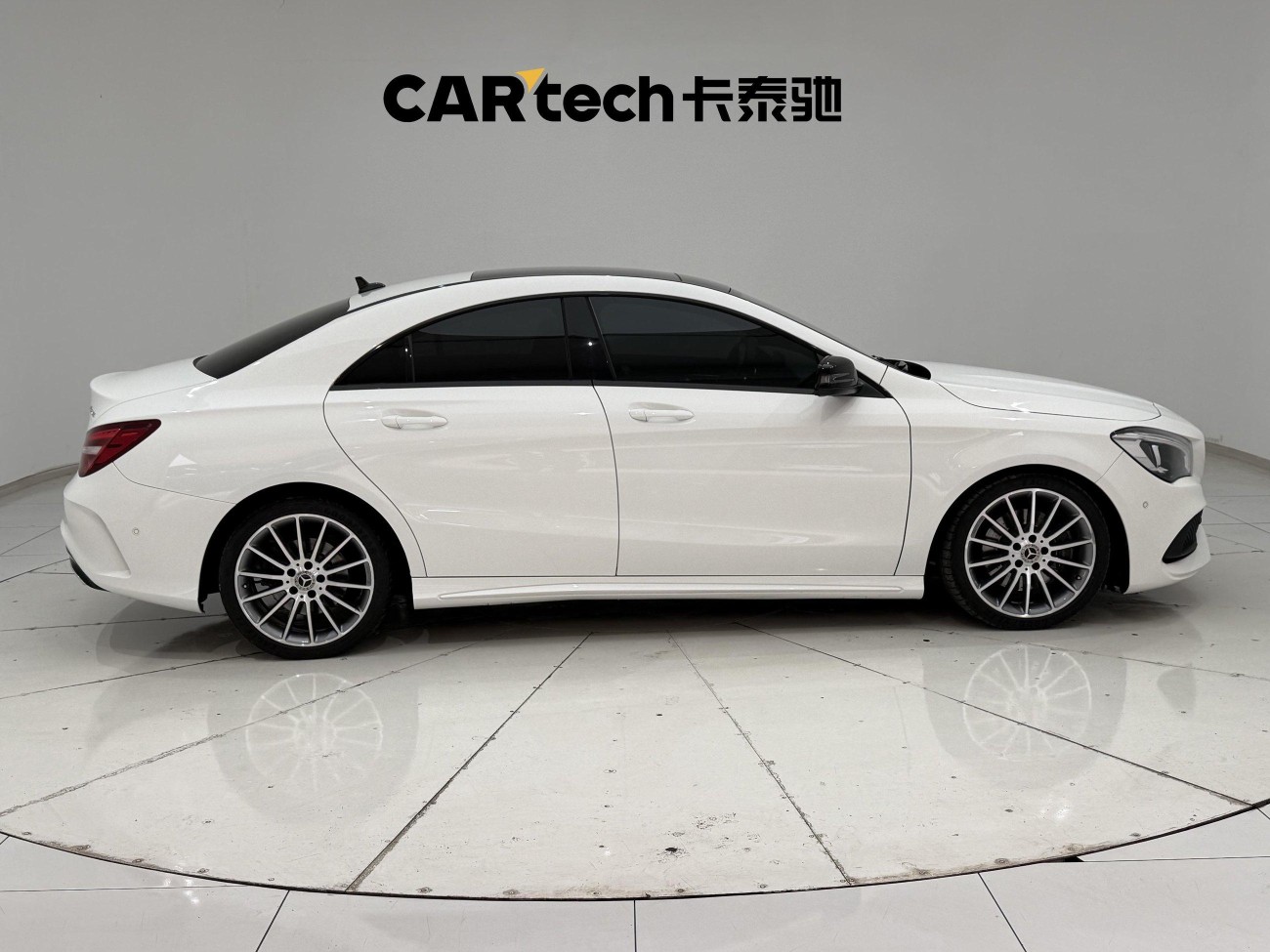 Mercedes-Benz CLA 220 4MATIC 2018
