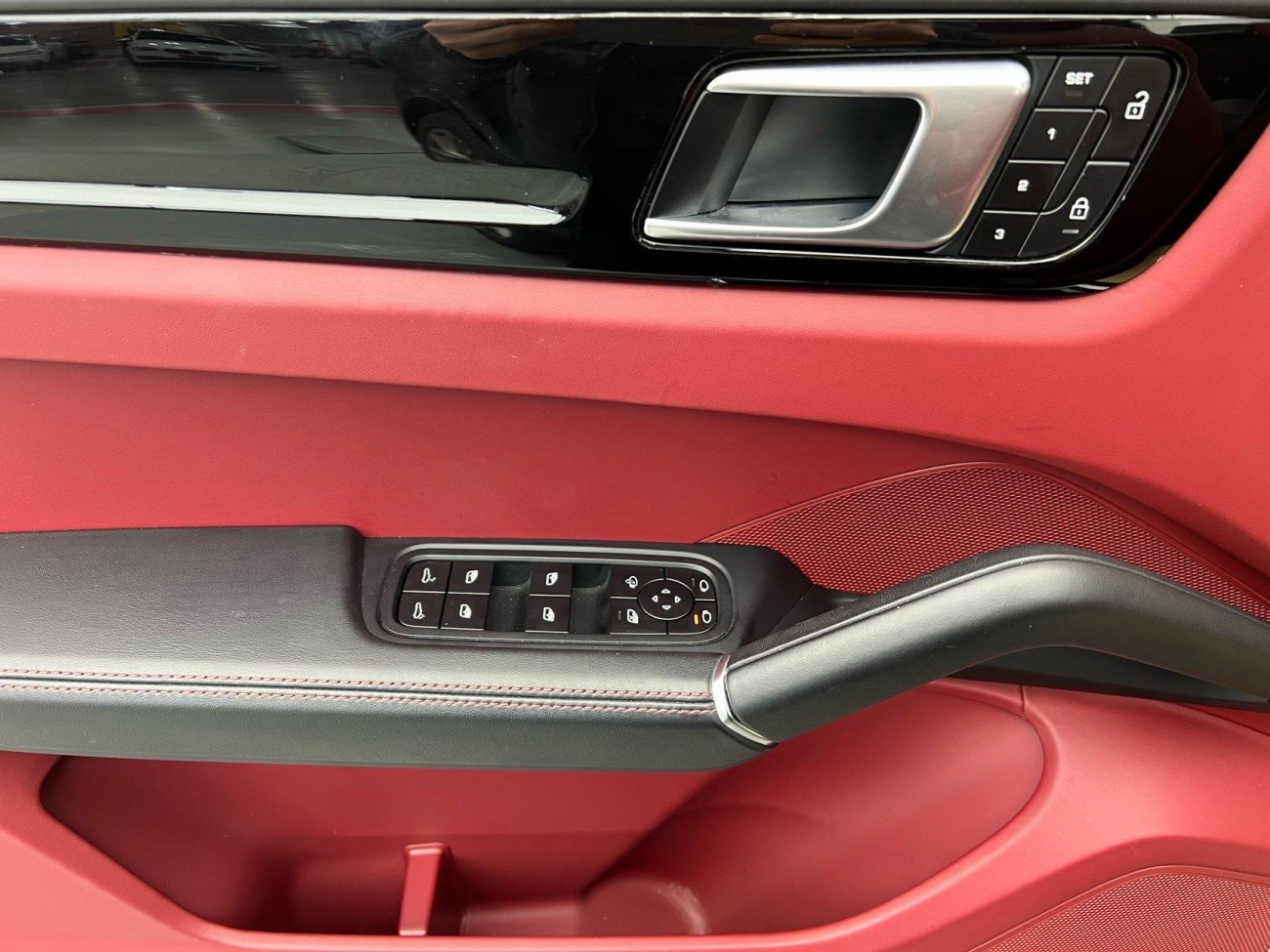 Porsche Cayenne 2022