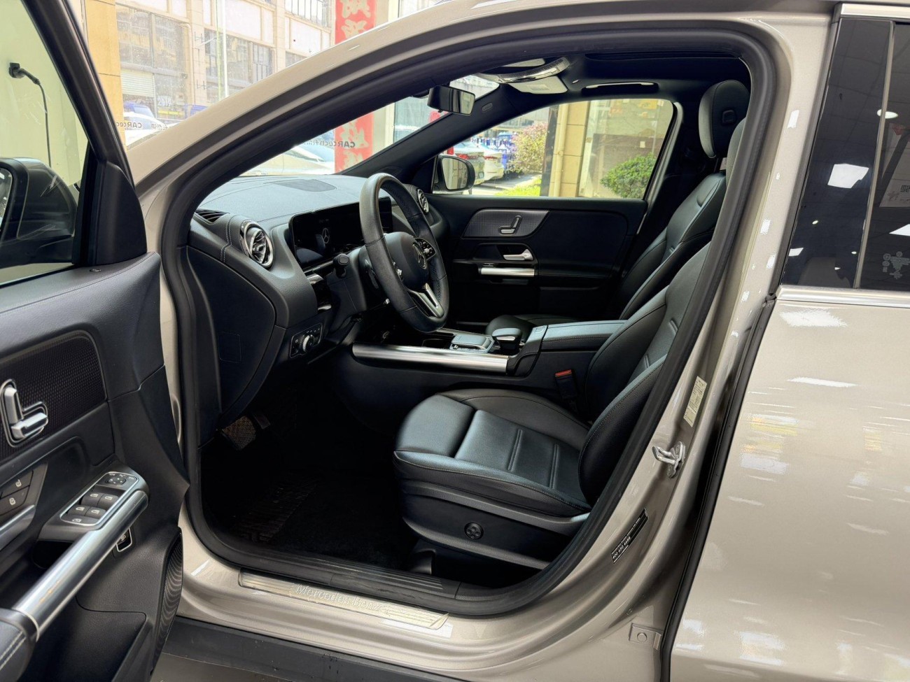 Mercedes-Benz GLA 200 2021