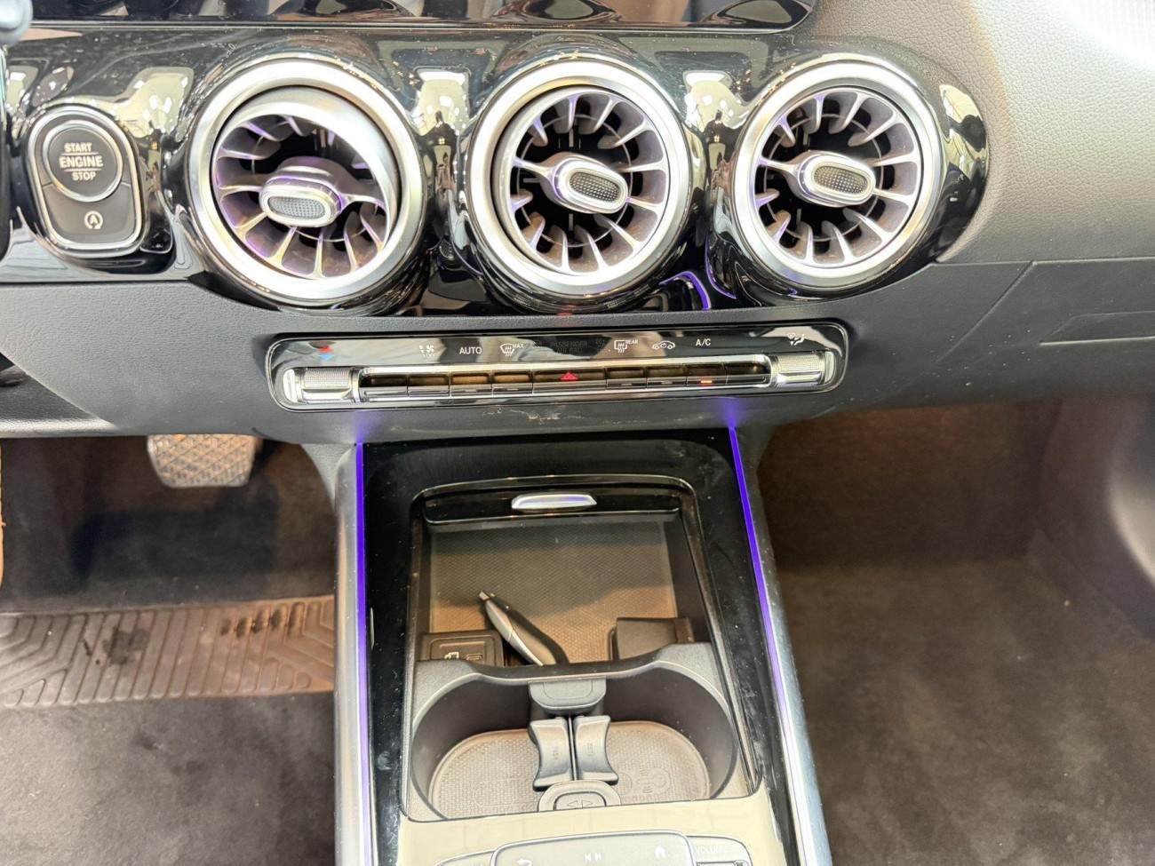 Mercedes-Benz GLA 200 2021