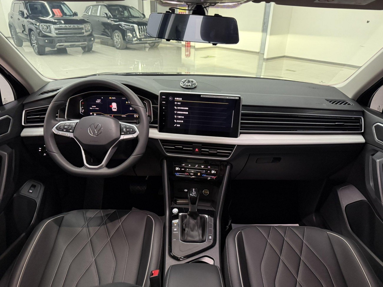 Volkswagen Tiguan L 2024