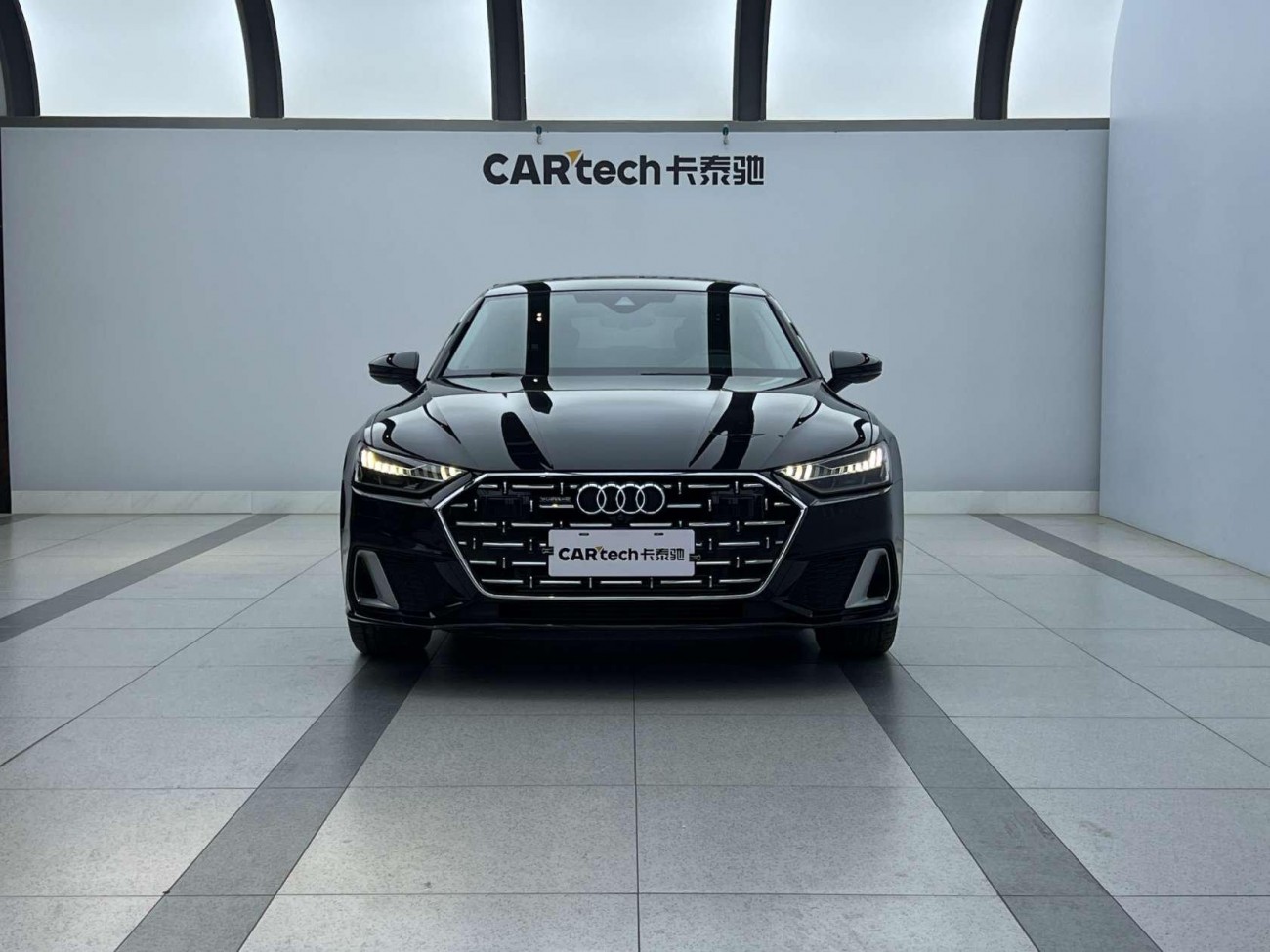 Audi A7L 45 TFSI 2024