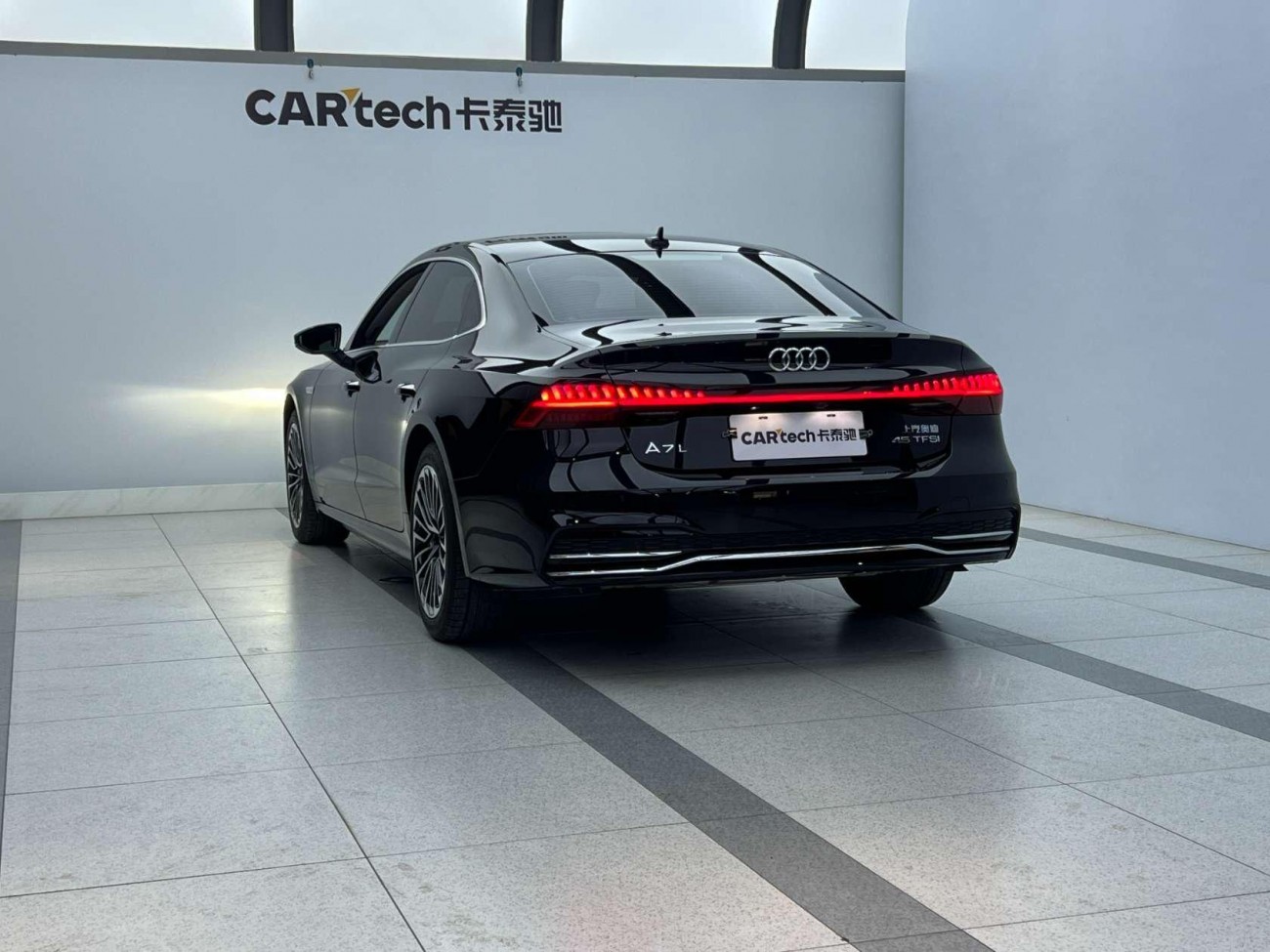 Audi A7L 45 TFSI 2024