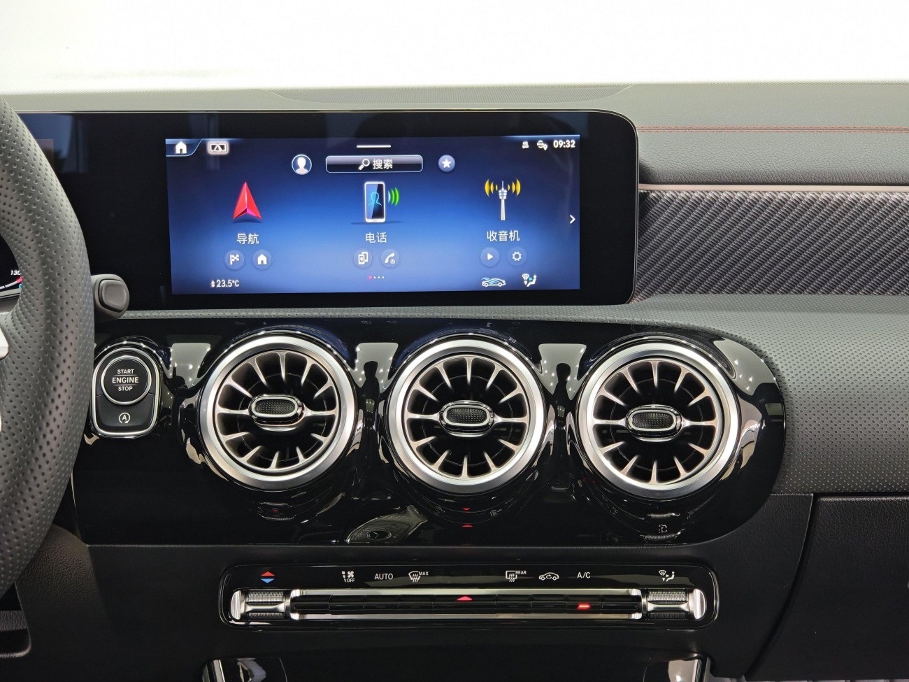 Mercedes-Benz A 200 L 2024
