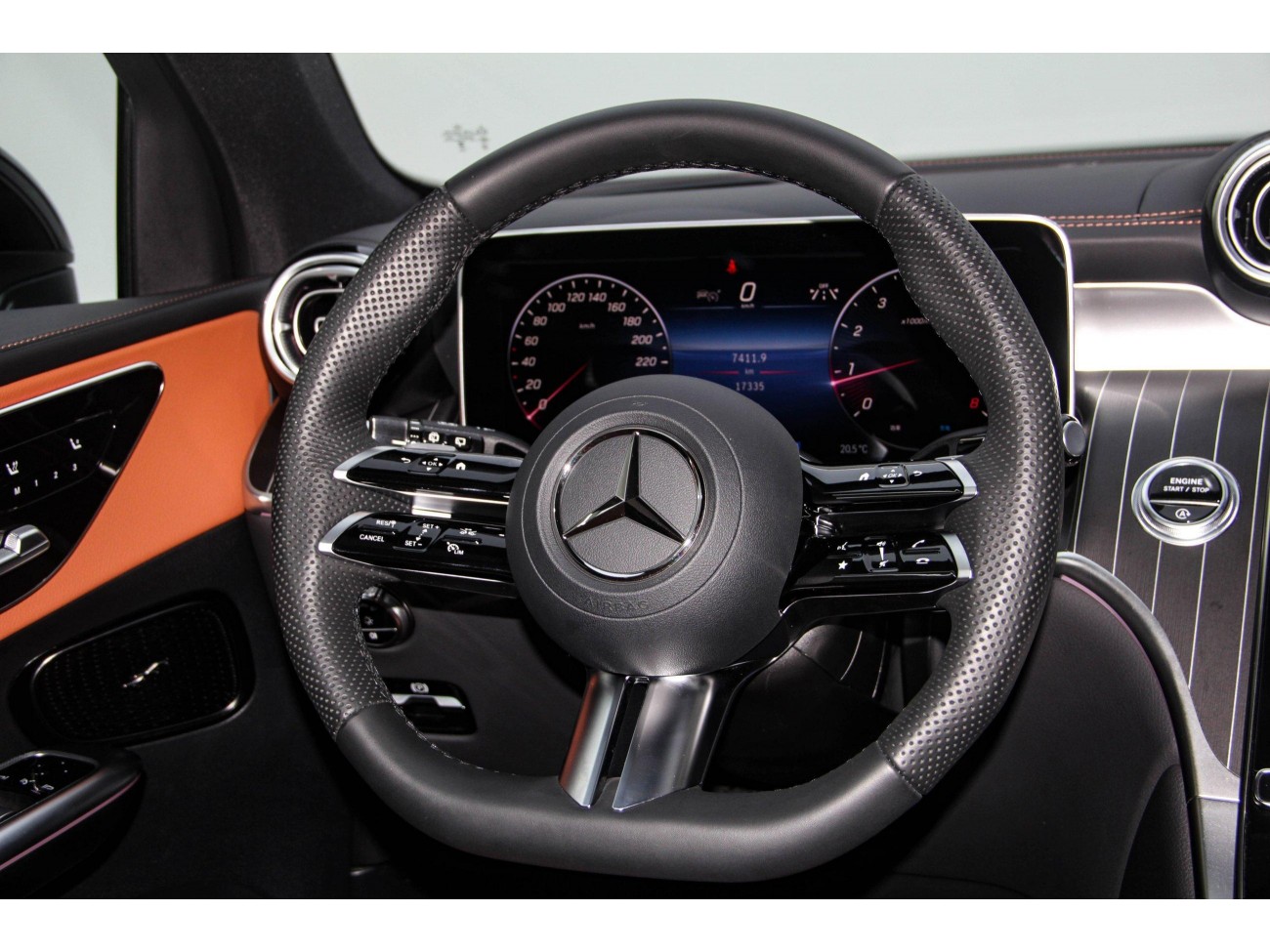 Mercedes-Benz GLC 300 L 2024