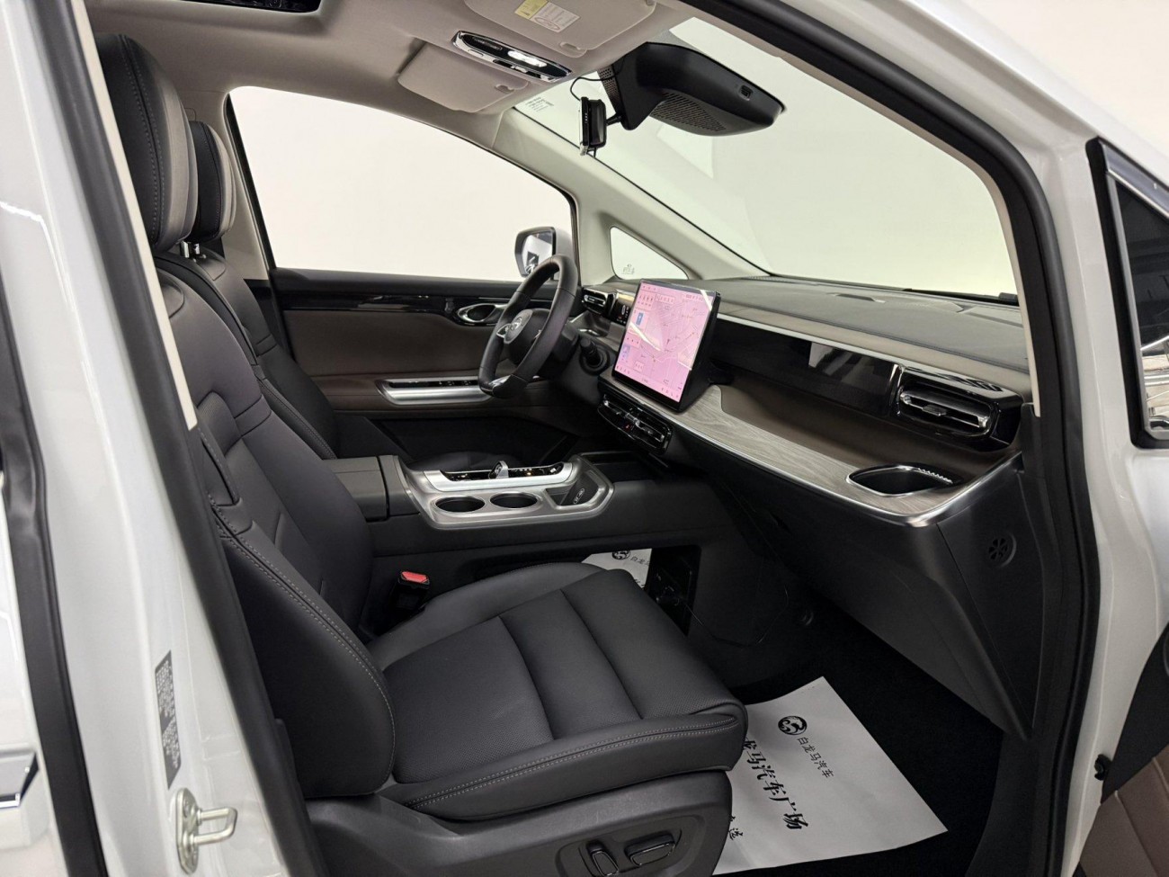 Trumpchi E8 2024