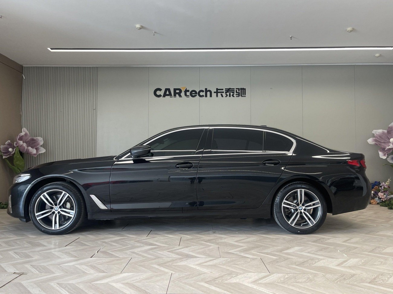 BMW 530Li 2021