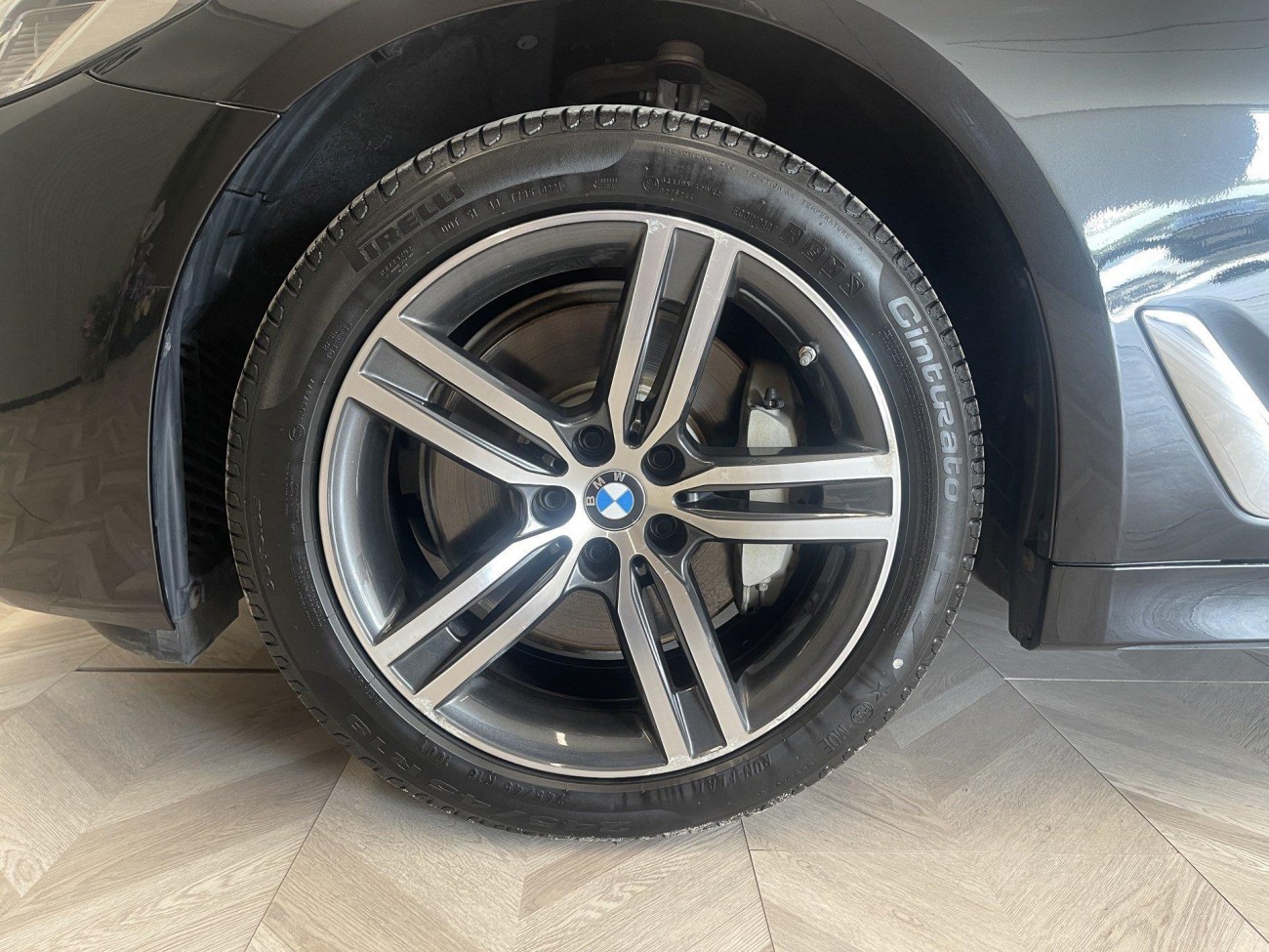 BMW 530Li 2021