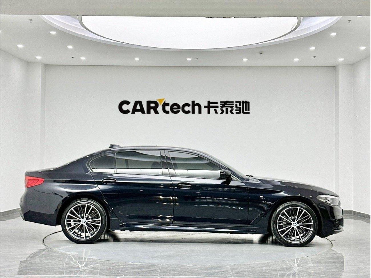 BMW 530Li 2019