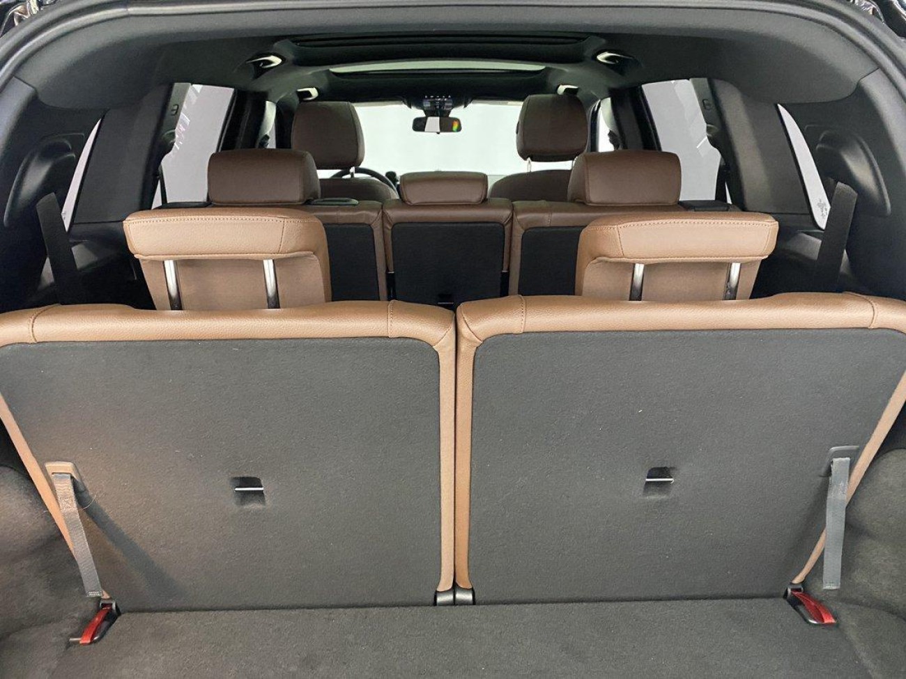 Mercedes-Benz GLB 2023