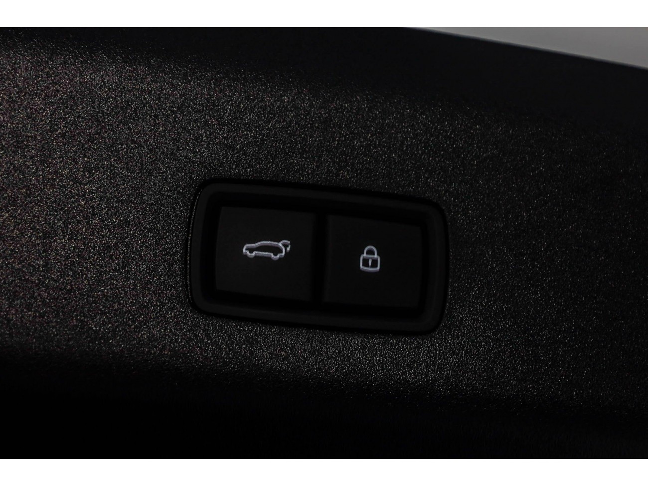 Li Auto i8 2025