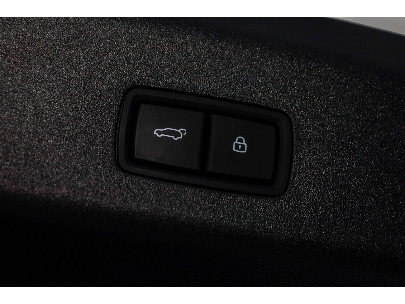 Li Auto i8 2025