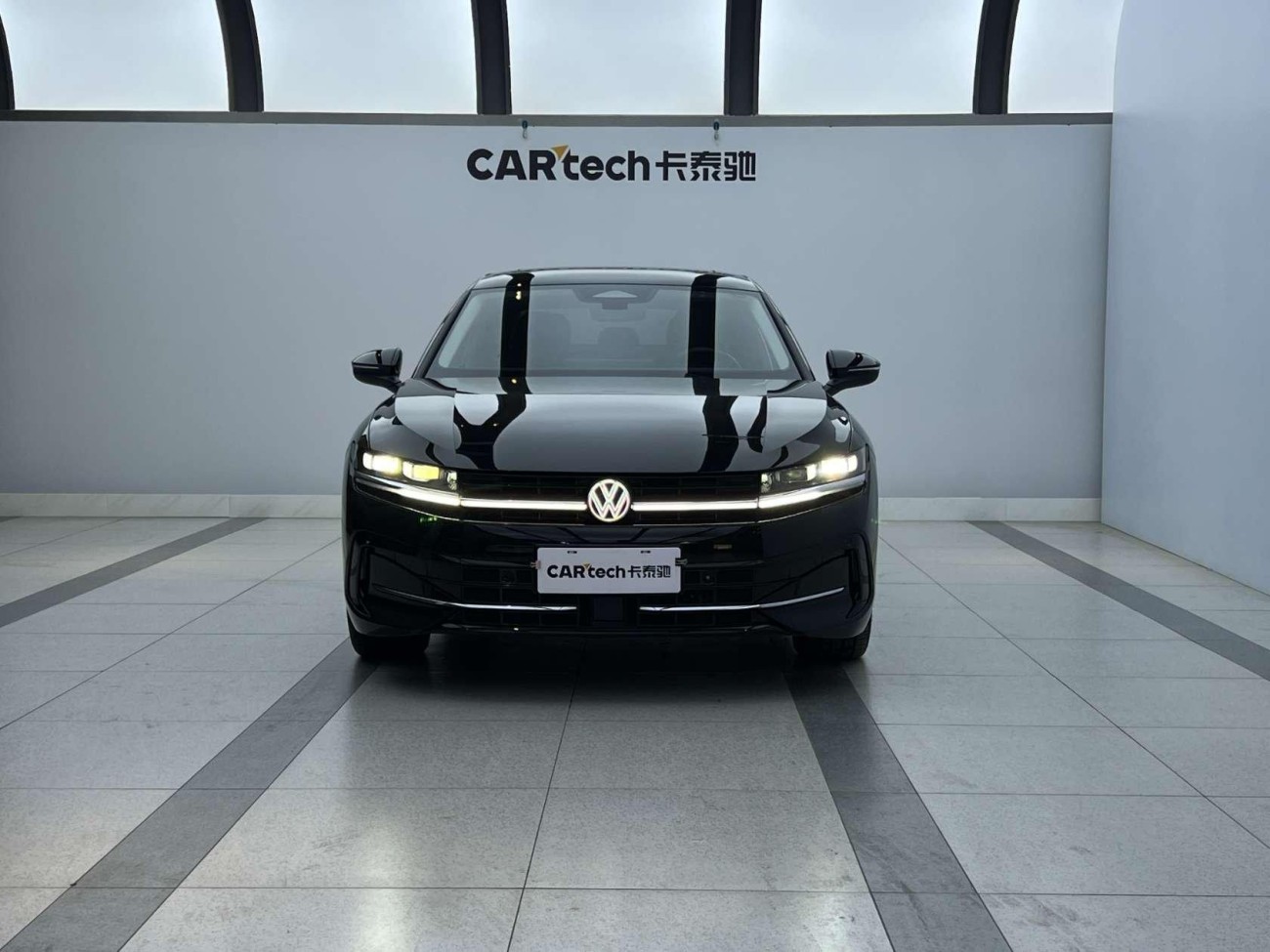 Volkswagen Magotan 2024