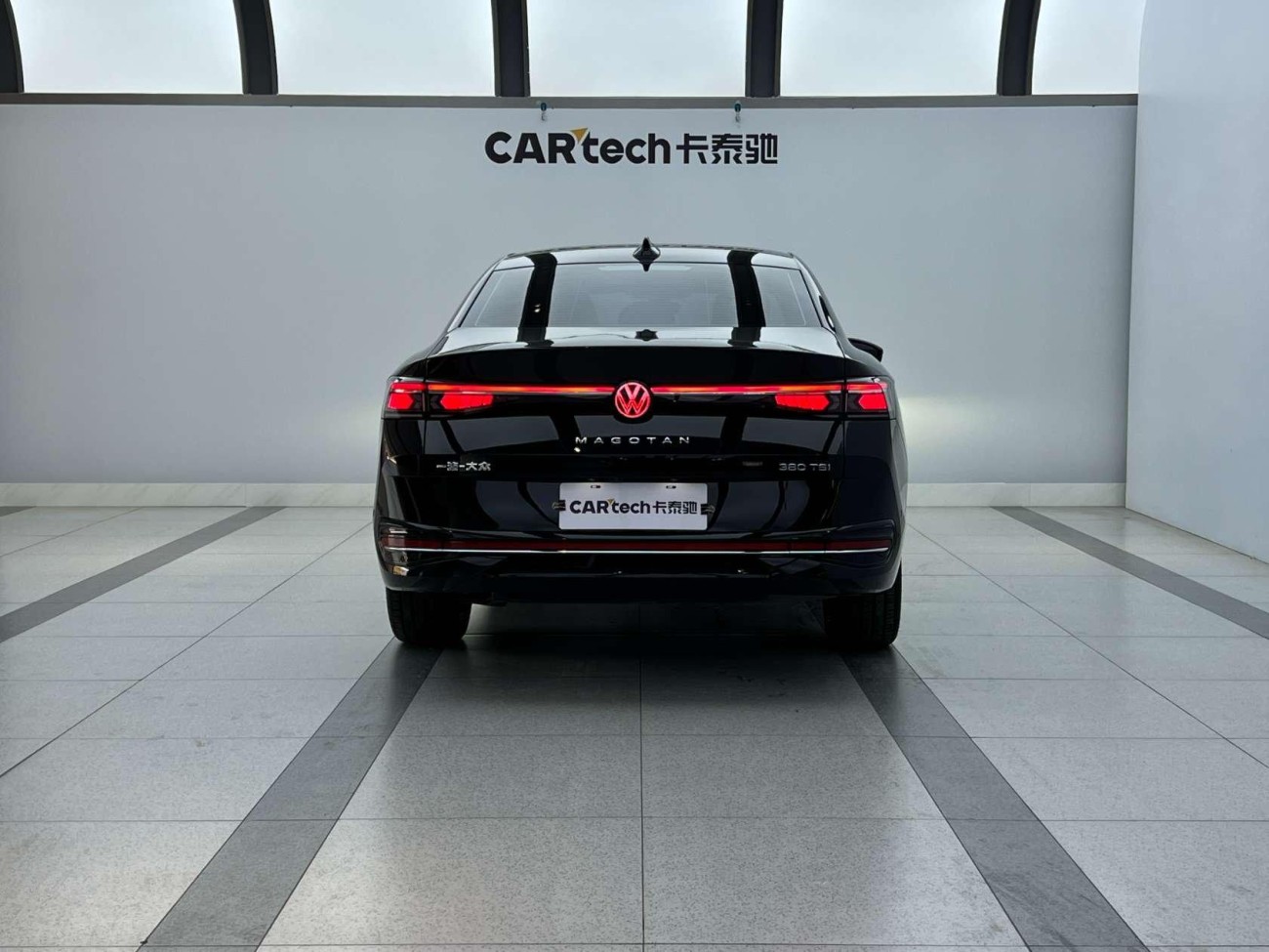 Volkswagen Magotan 2024