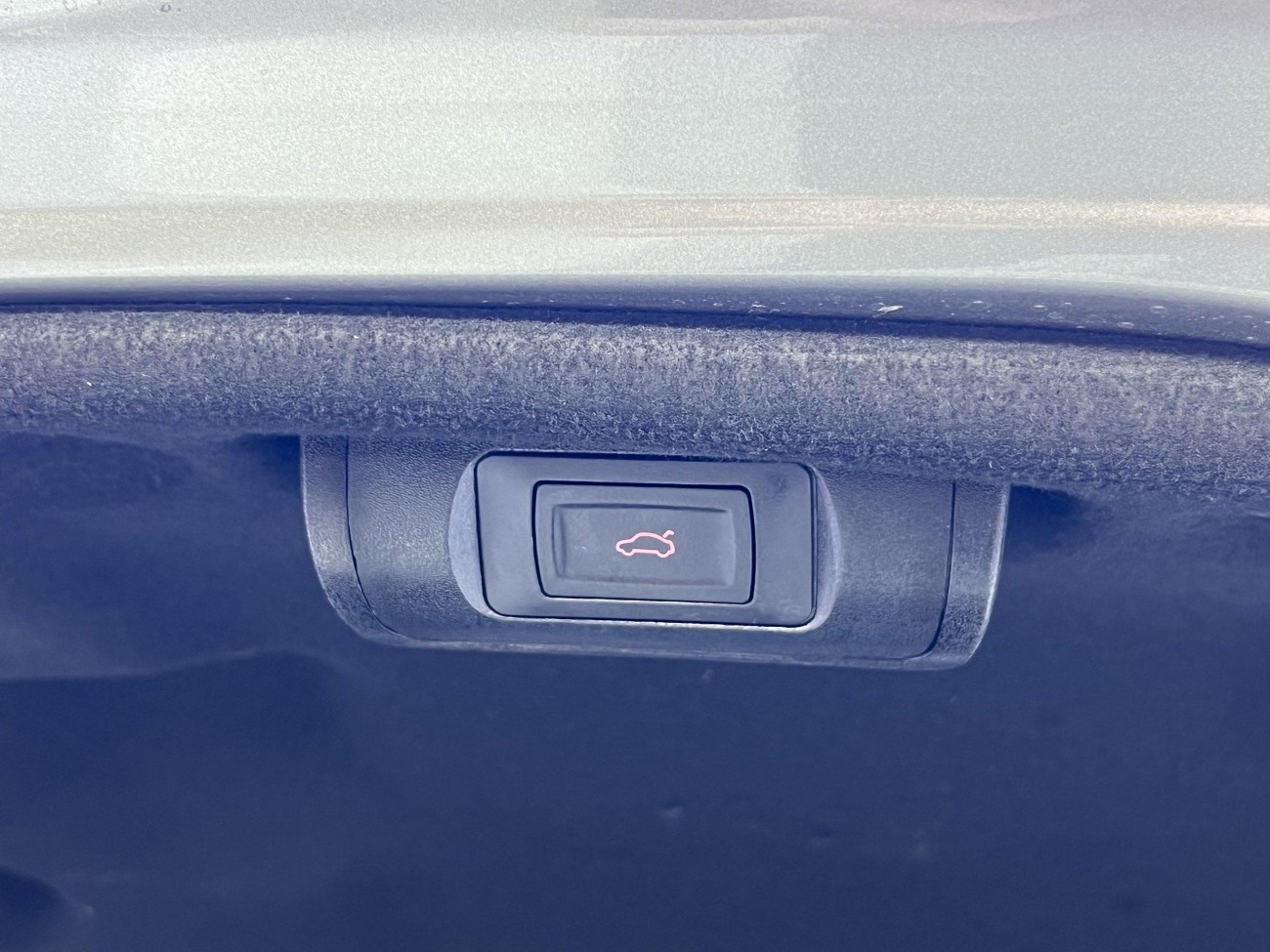 Lexus ES 200 2022