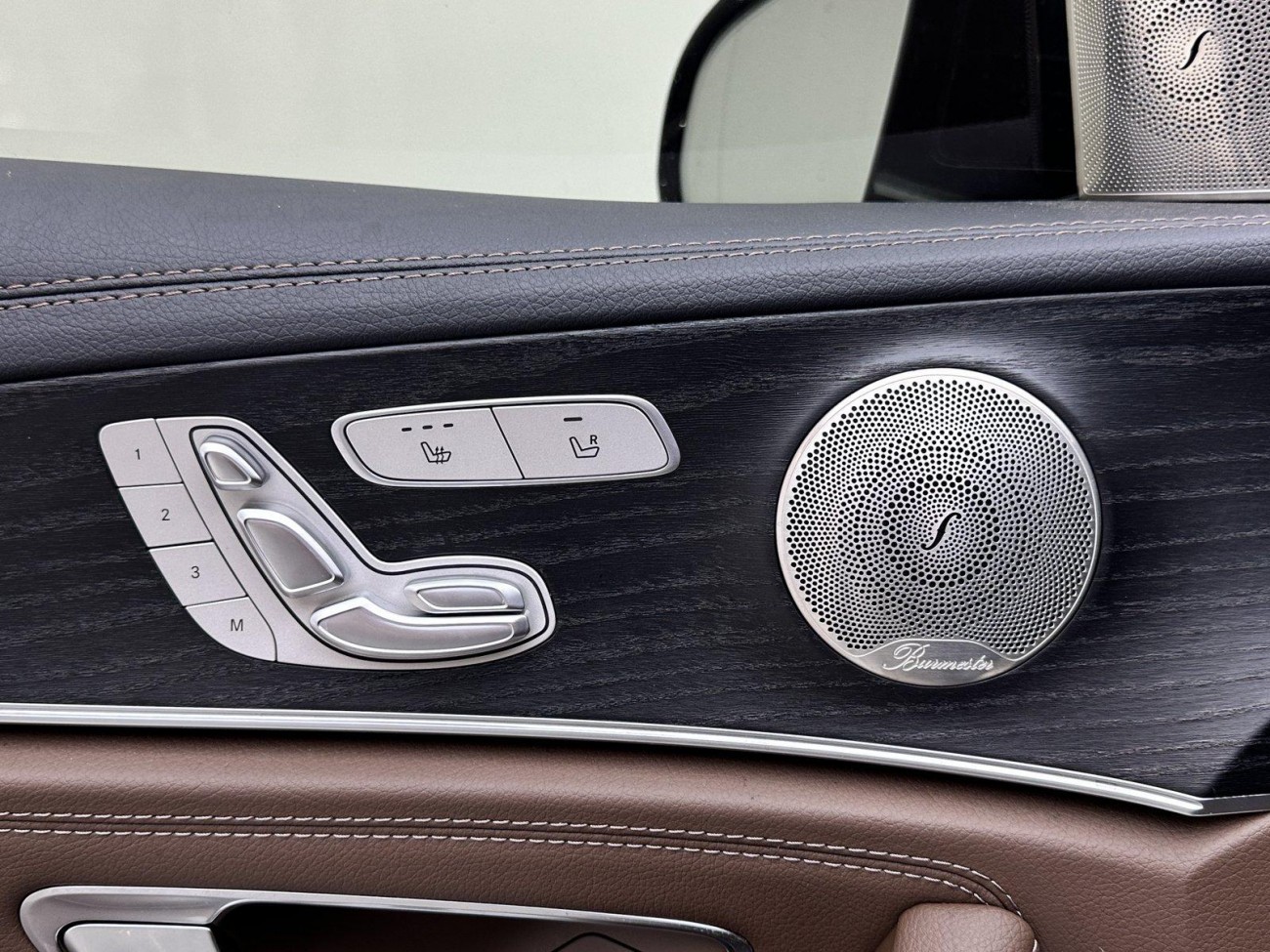 Mercedes-Benz E 300 L 2022