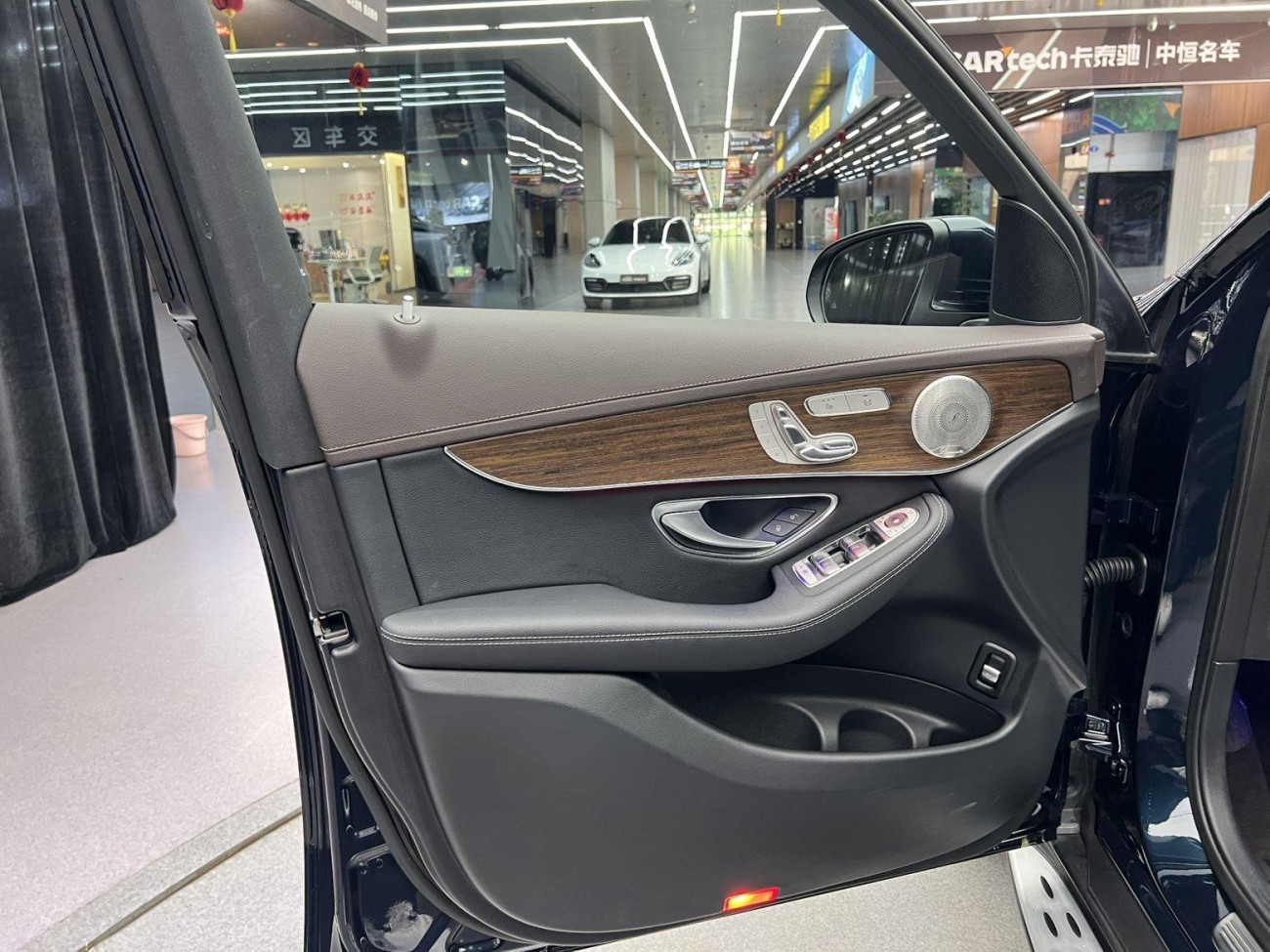 Mercedes-Benz GLC 300 L 2022