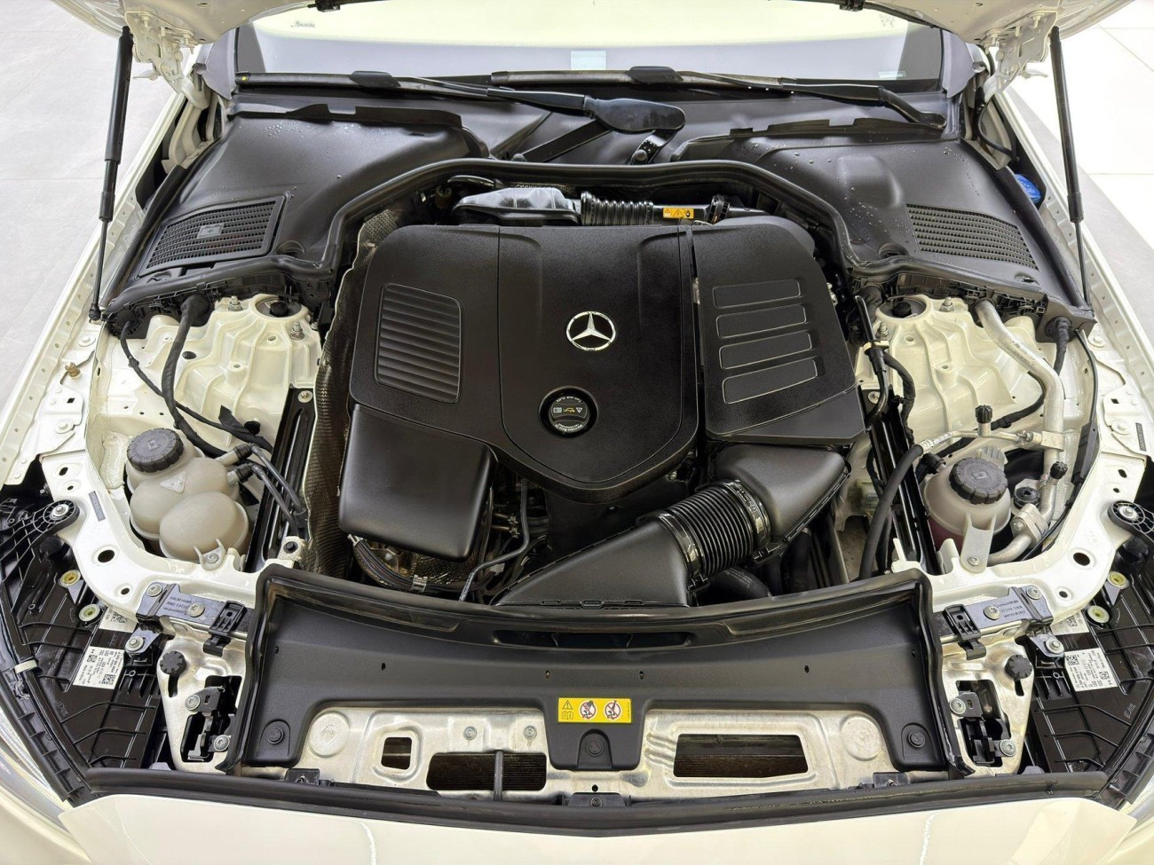 Mercedes-Benz C 260 L 2024