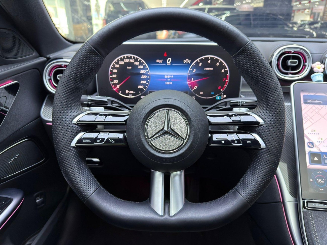 Mercedes-Benz C 260 L 2024