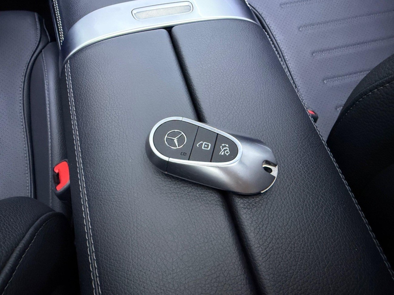 Mercedes-Benz C 260 L 2024