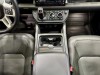 Land Rover Defender 2022