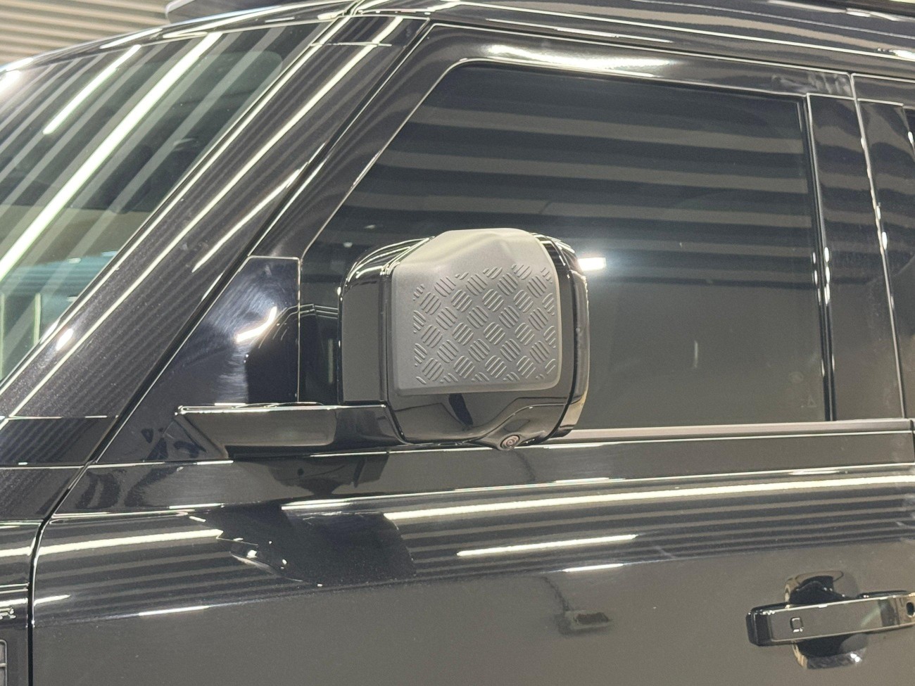 Land Rover Defender 2022