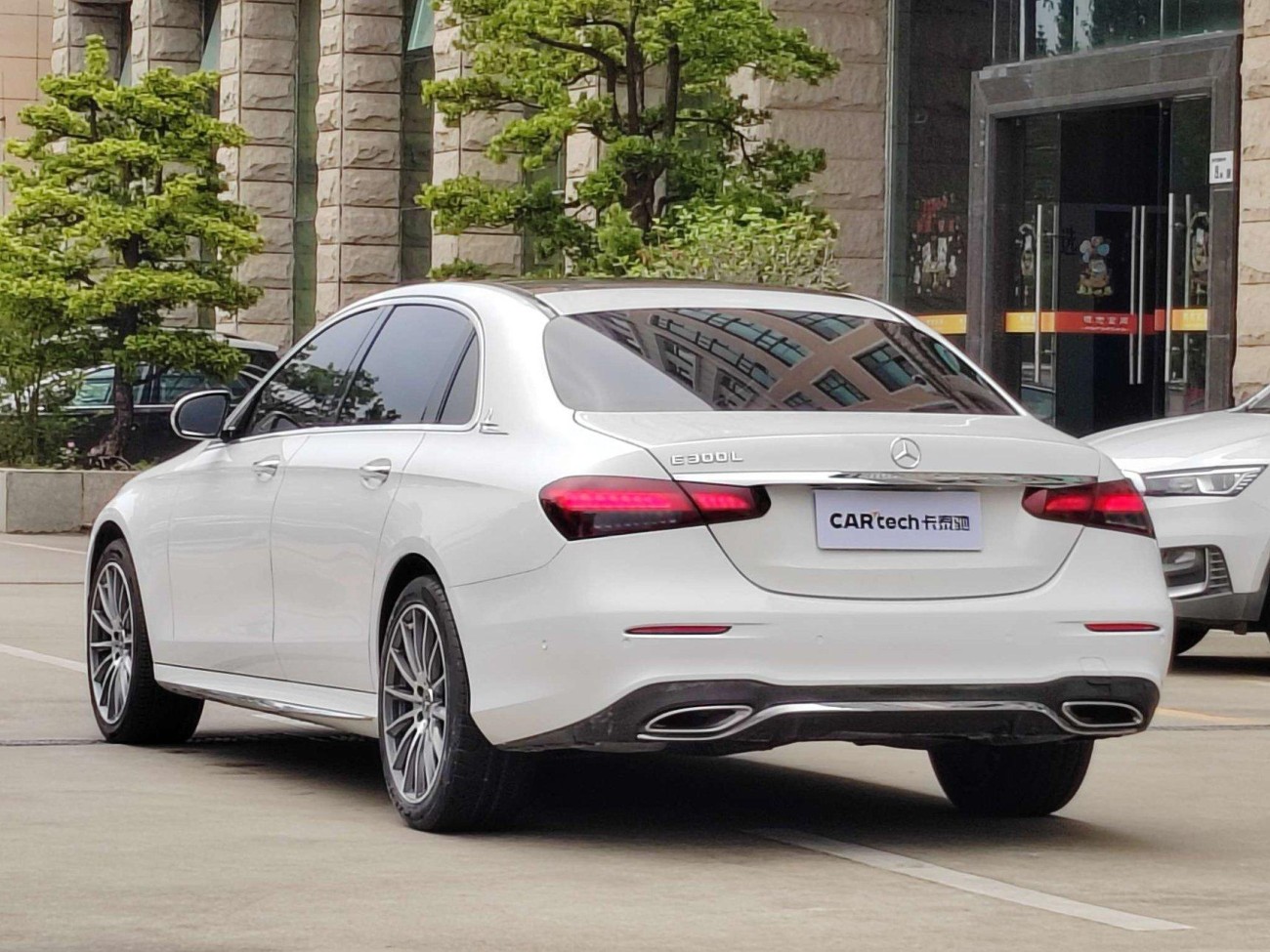 Mercedes-Benz E 260 L 2021