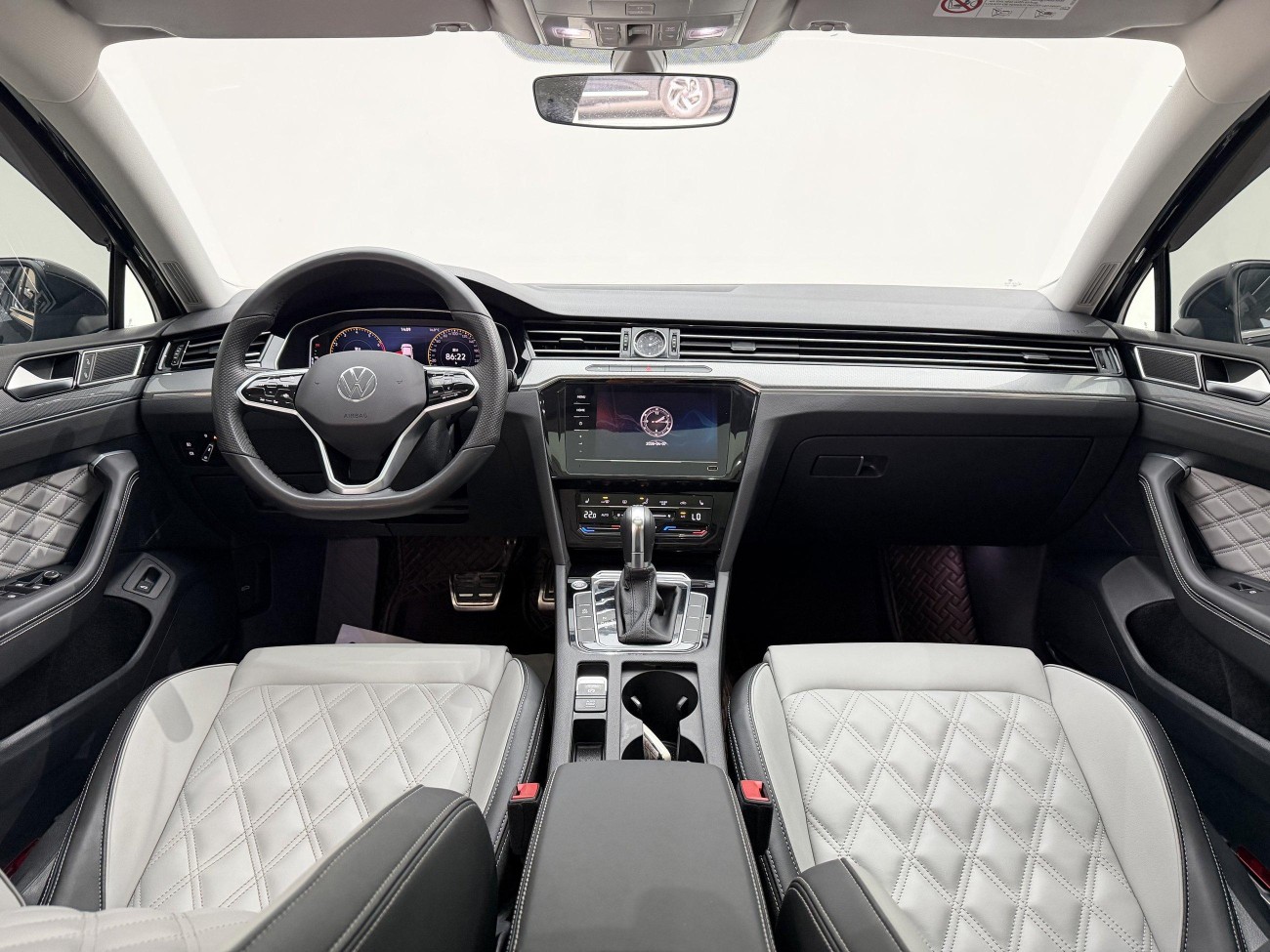 Volkswagen Magotan 2024