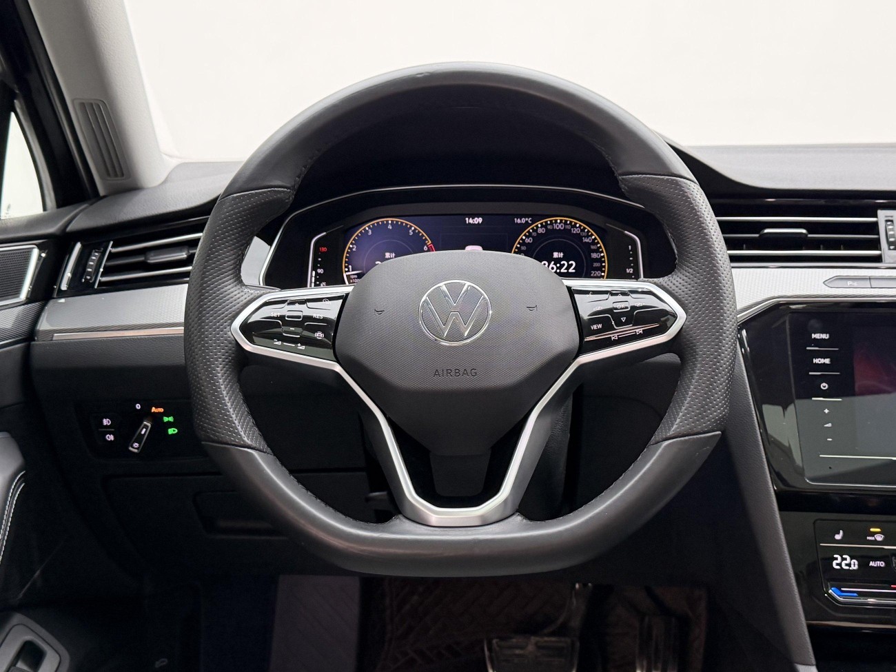 Volkswagen Magotan 2024