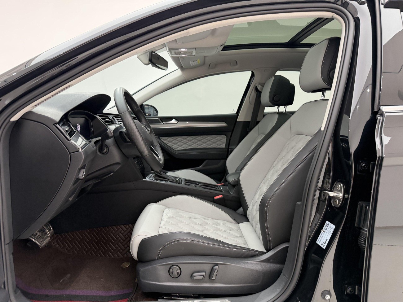 Volkswagen Magotan 2024