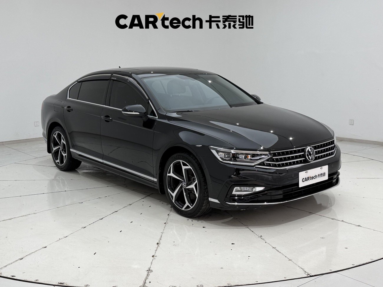 Volkswagen Magotan 2024