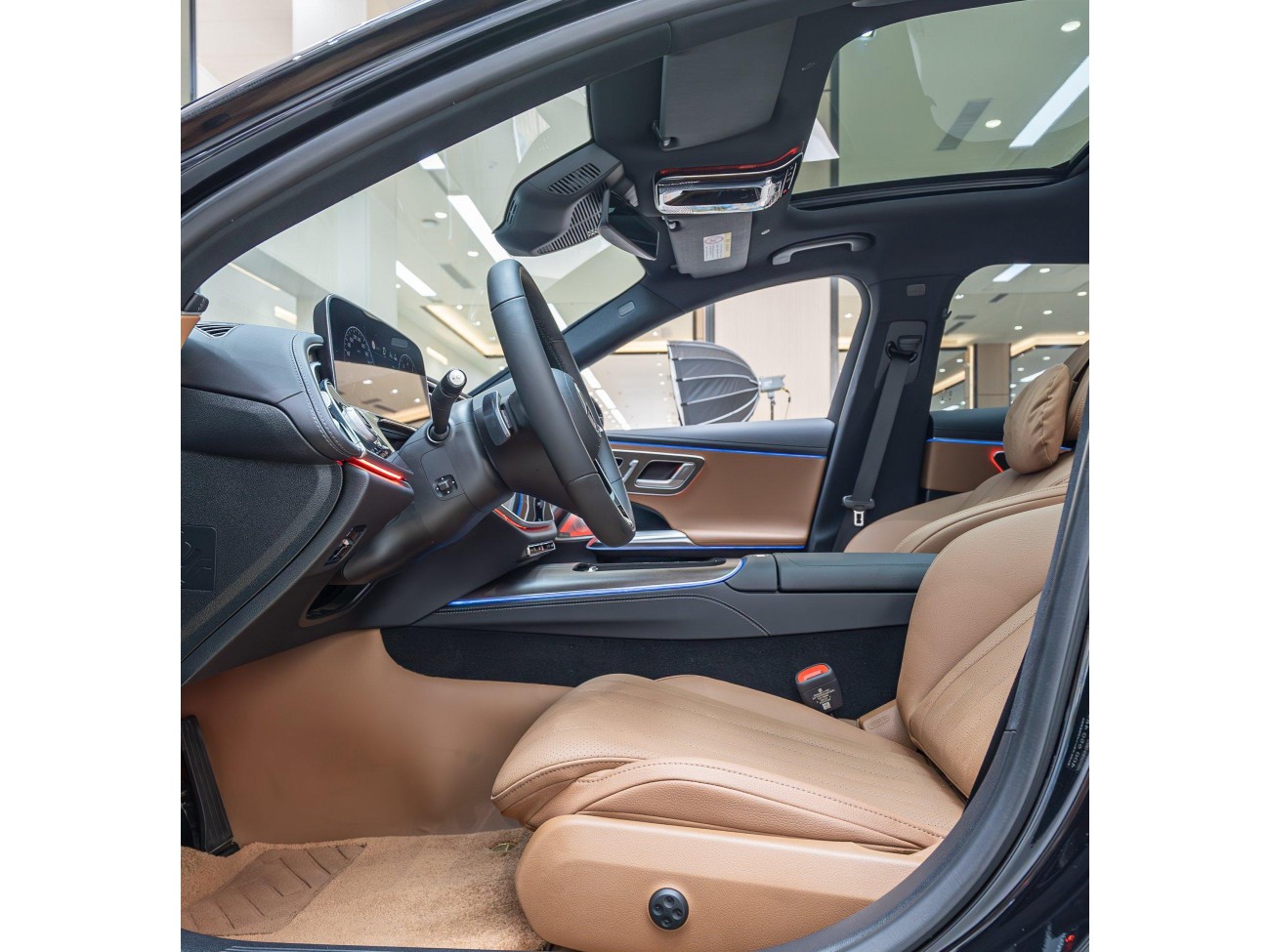 Mercedes-Benz E 300 L 2025