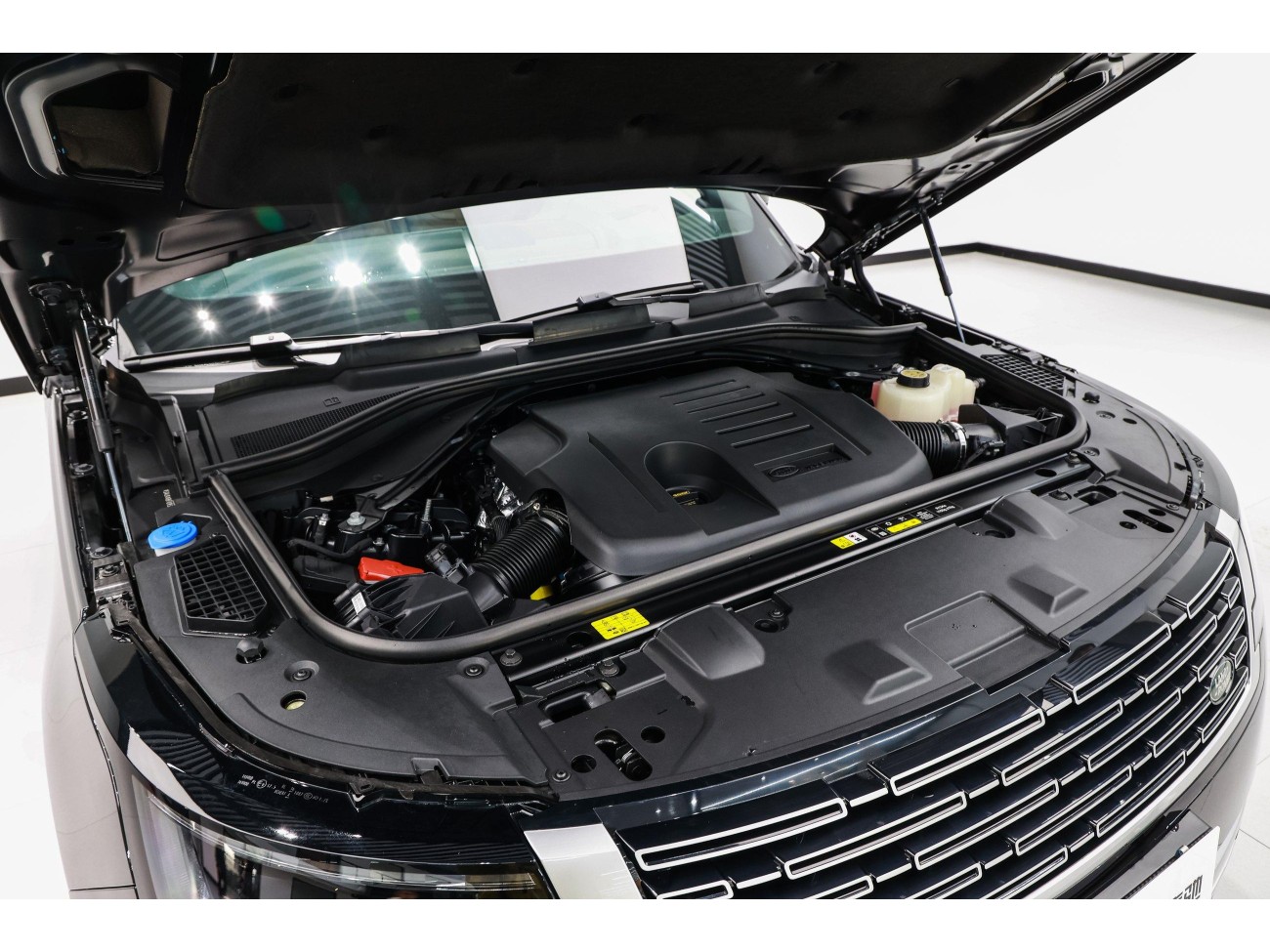 Land Rover Range Rover 2025