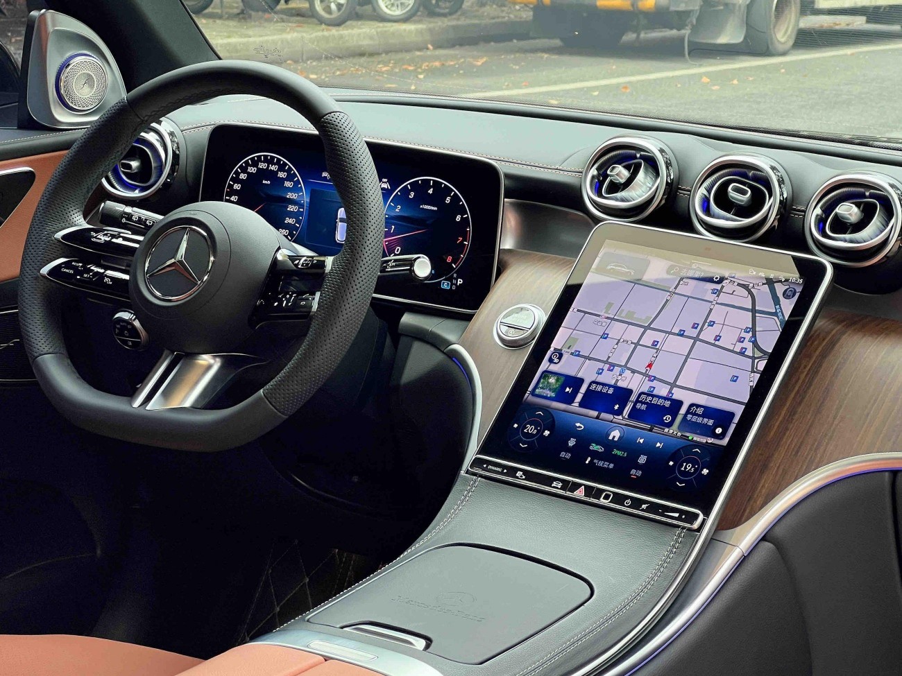 Mercedes-Benz GLC 300 L 2025