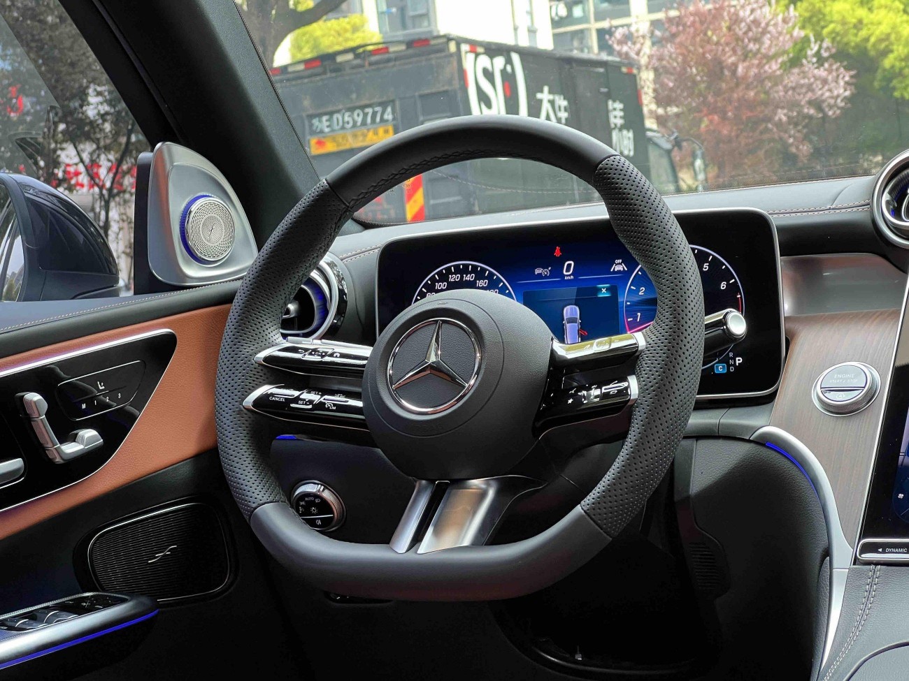 Mercedes-Benz GLC 300 L 2025