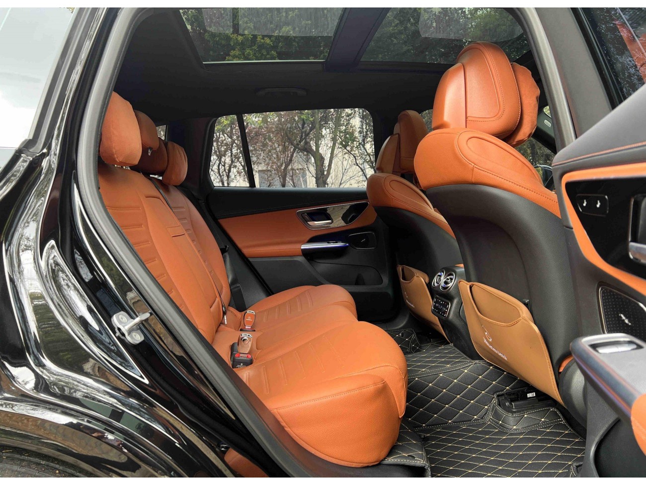 Mercedes-Benz GLC 300 L 2025