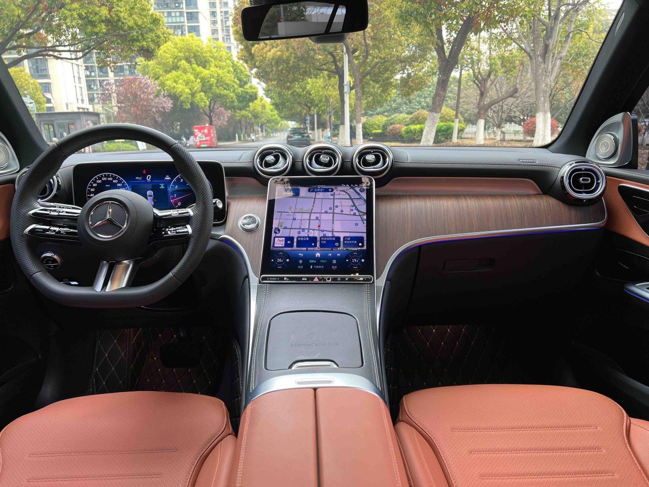 Mercedes-Benz GLC 300 L 2025