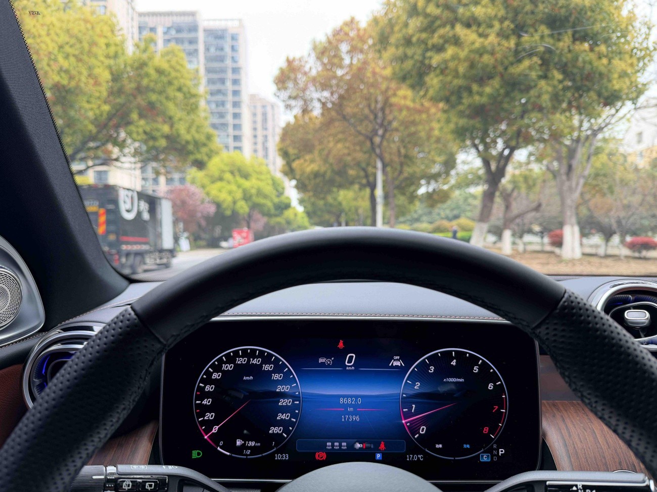 Mercedes-Benz GLC 300 L 2025